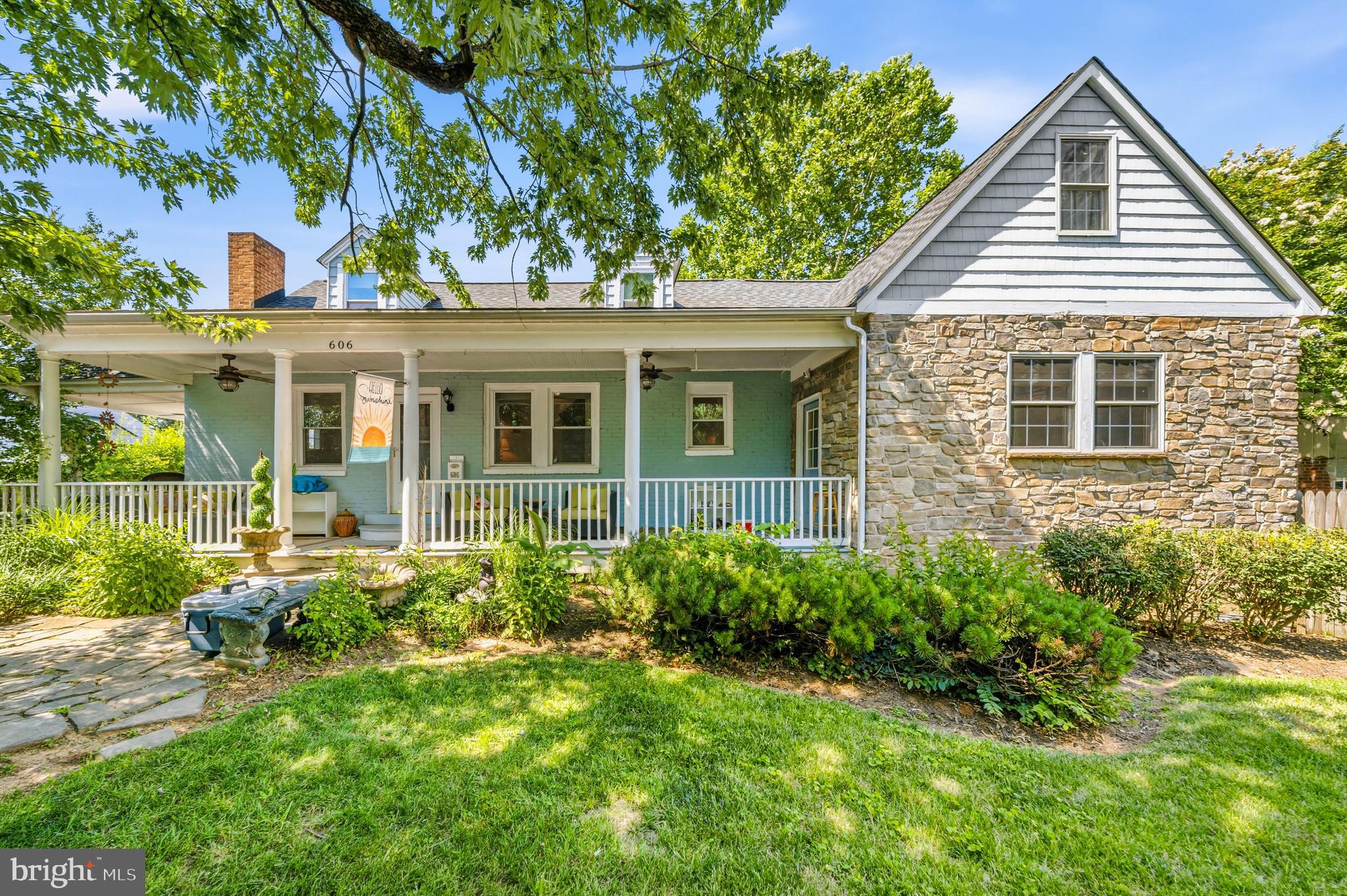 LOWENBACH - Residential