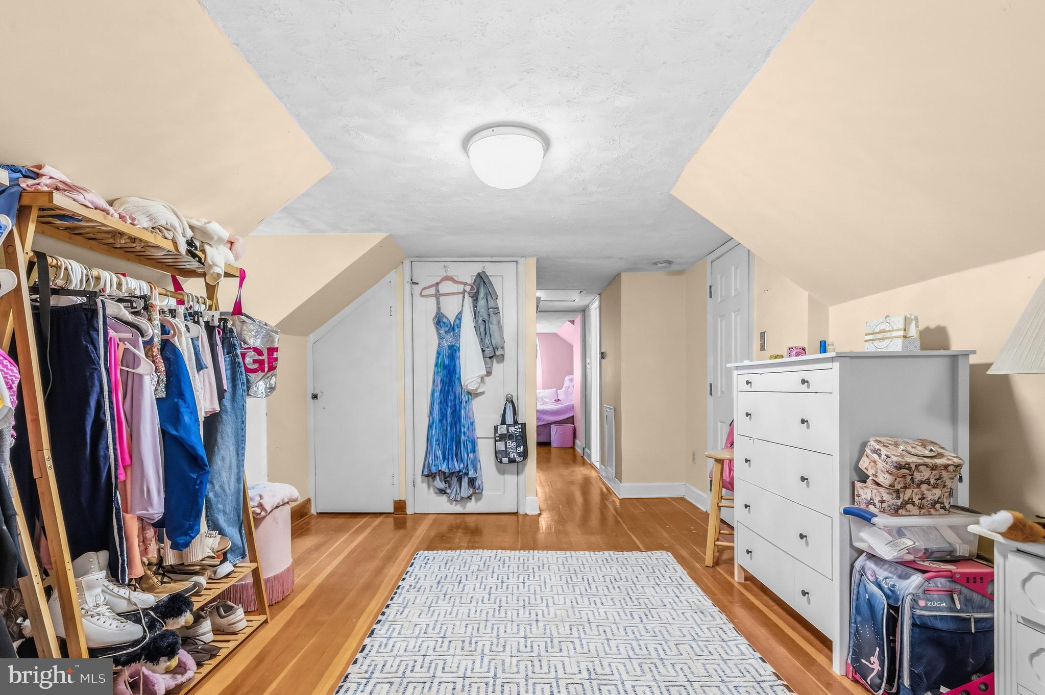 LOWENBACH - Residential