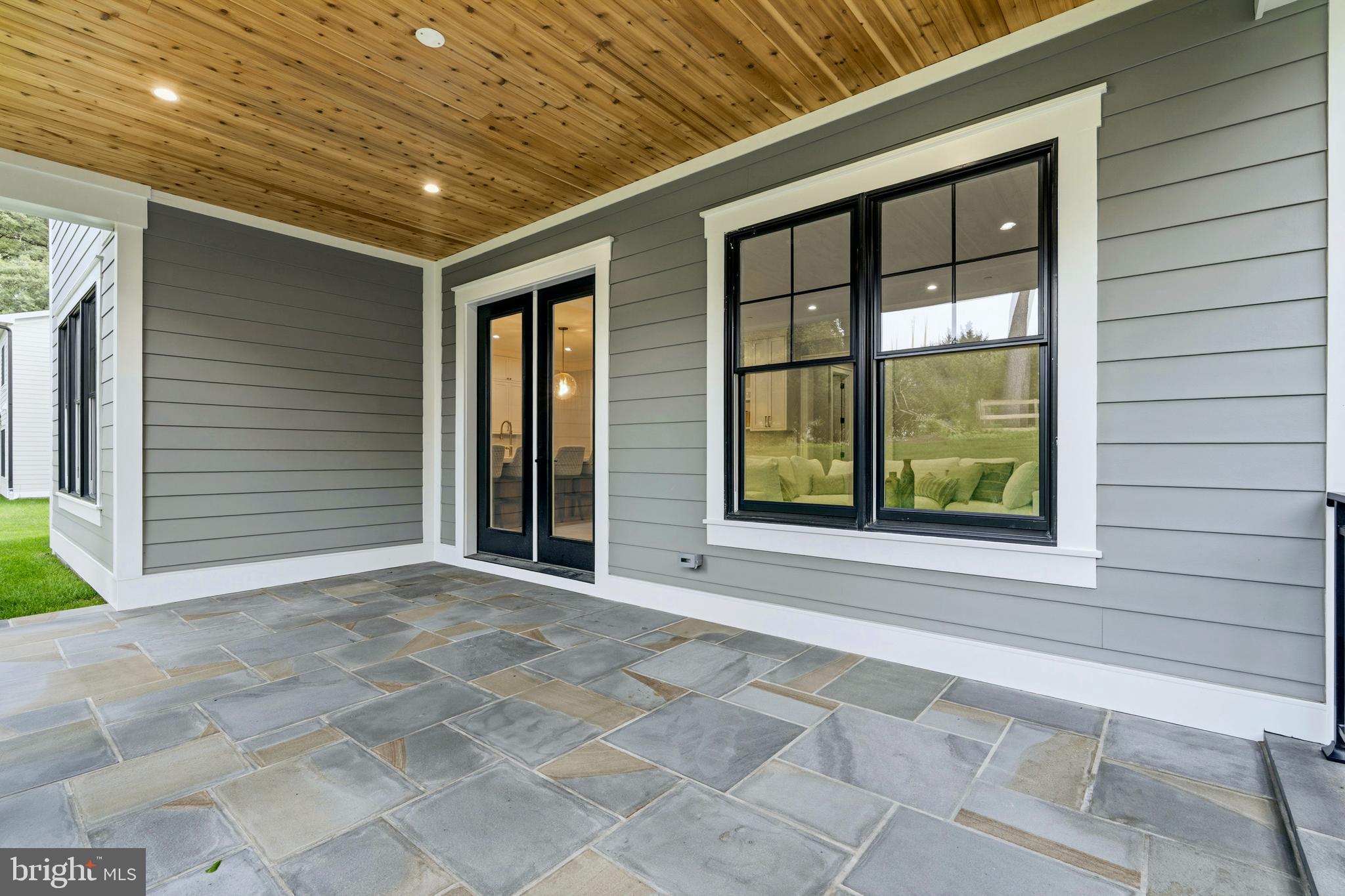 ROCK CREEK HILLS - Residential