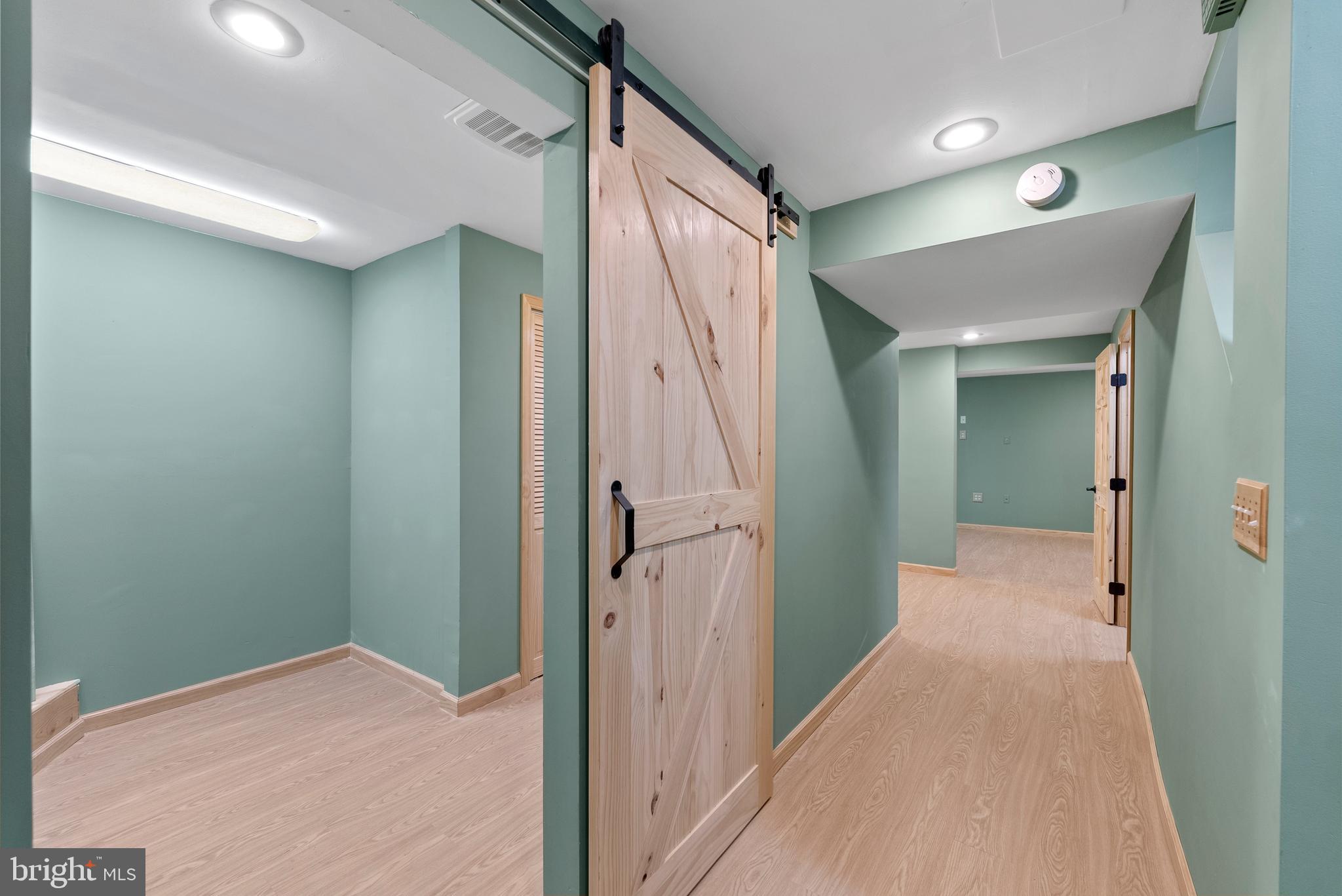 PINECREST - Residential Lease