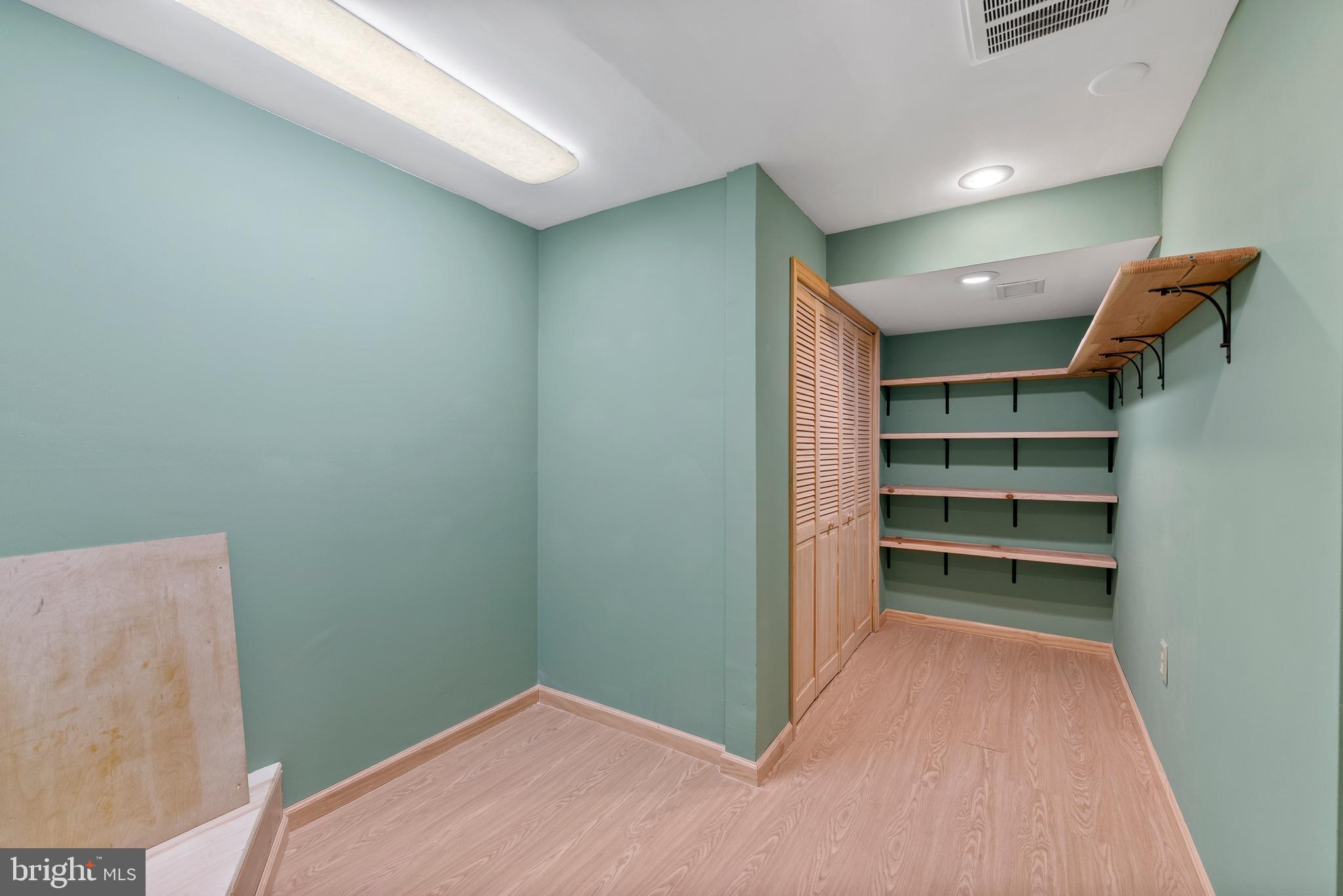 PINECREST - Residential Lease