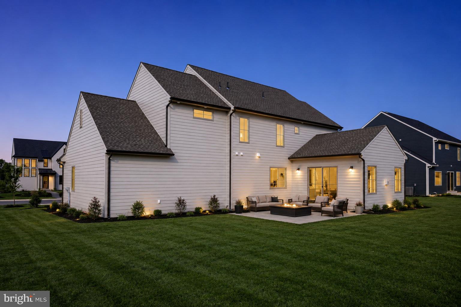 PINEBROOKE - Residential