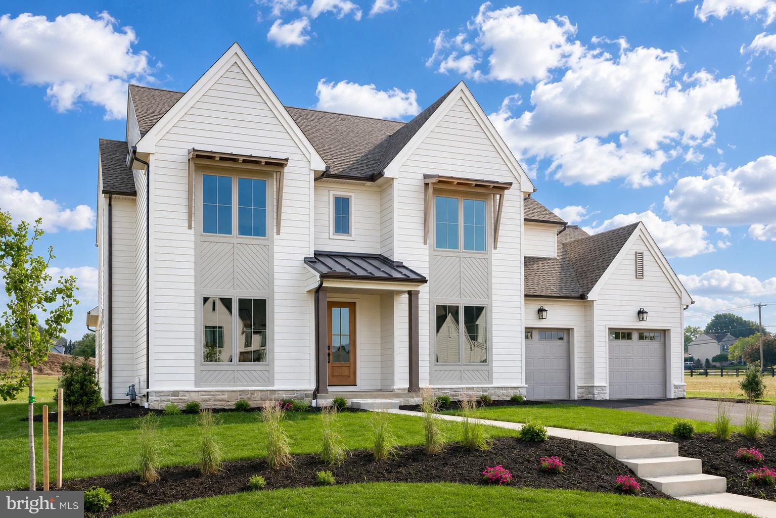 PINEBROOKE - Residential