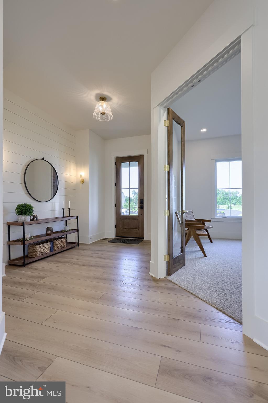 PINEBROOKE - Residential