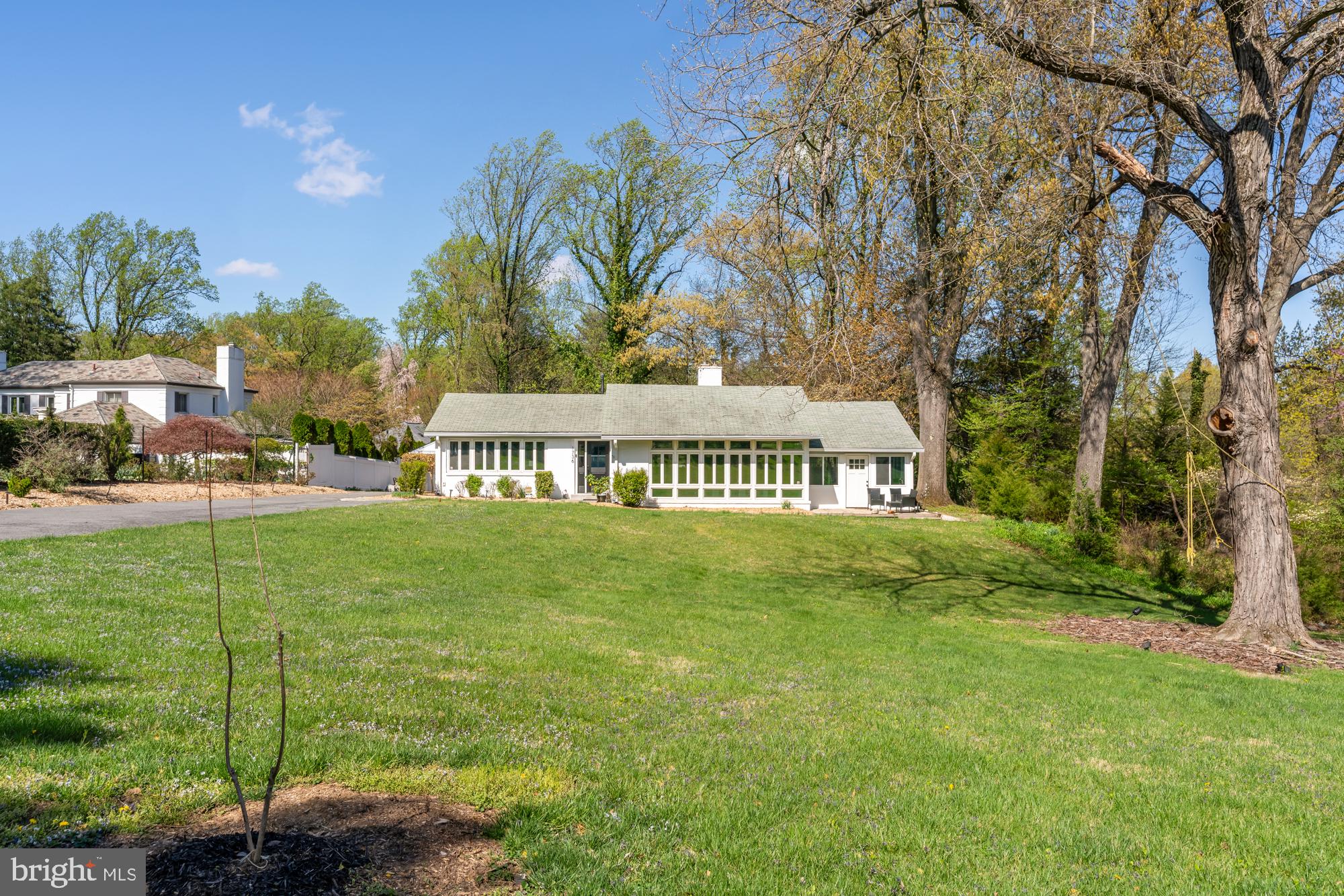HILLANDALE - Residential