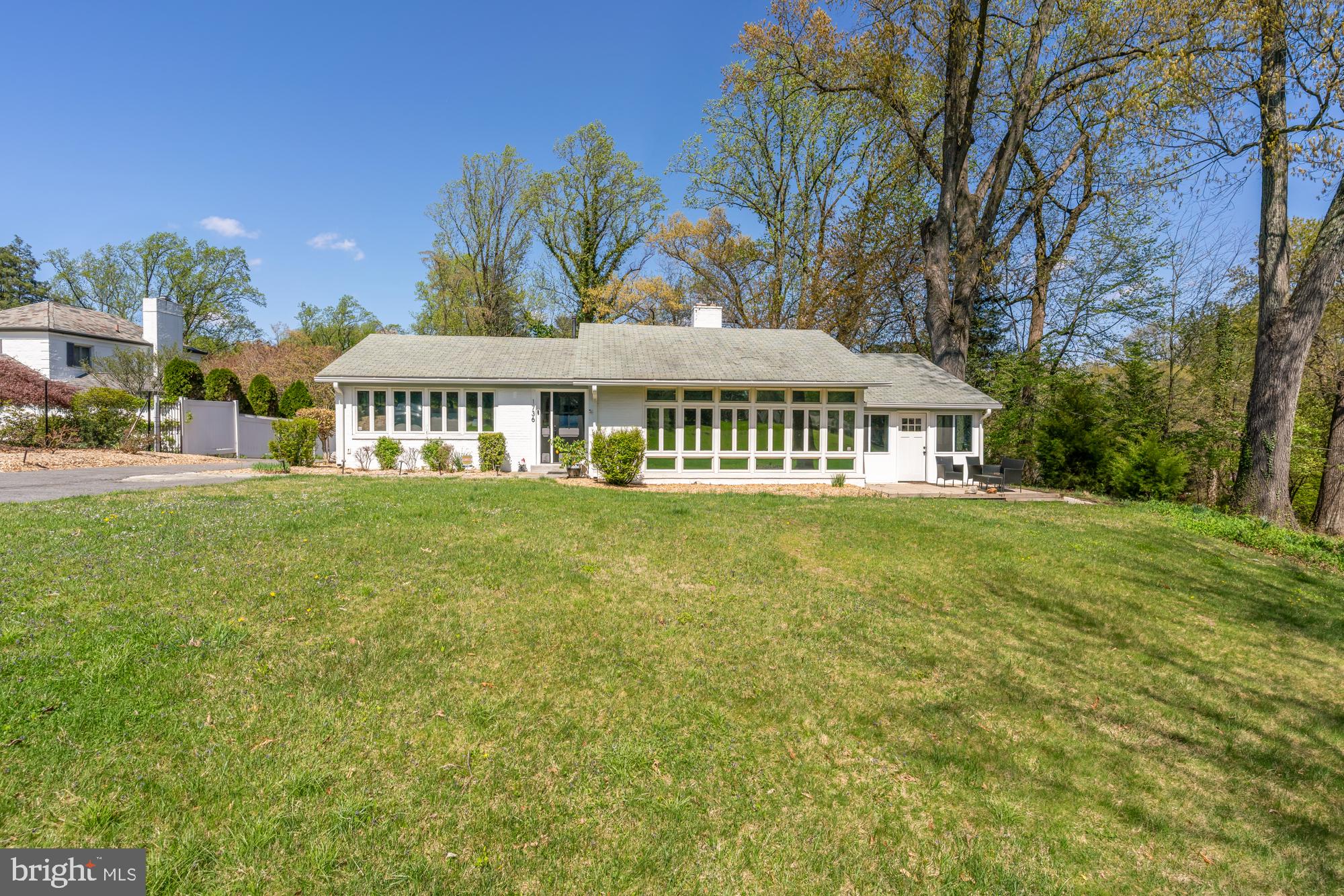 HILLANDALE - Residential