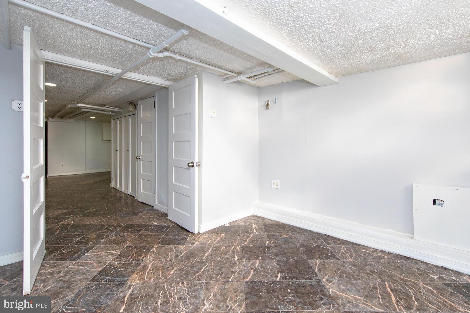 OLNEY - Residential