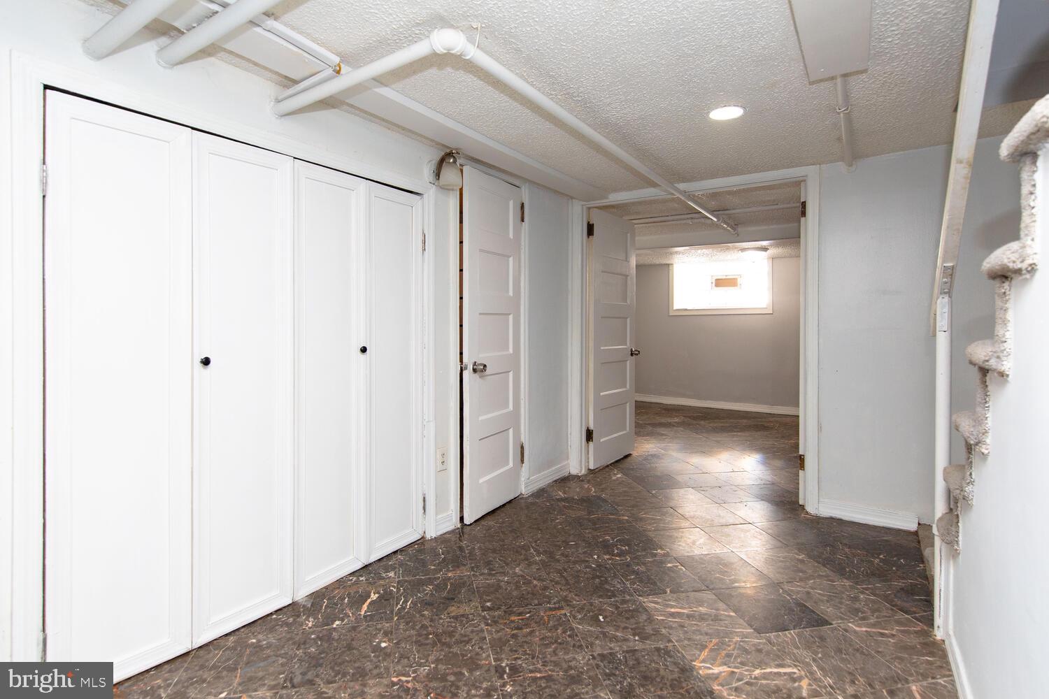 OLNEY - Residential