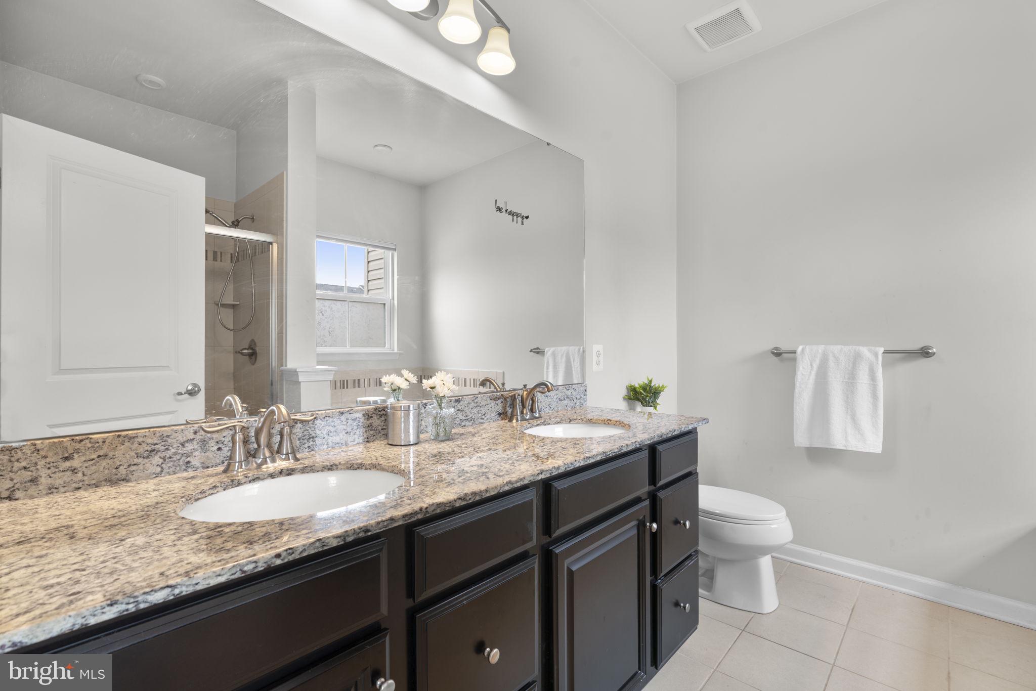 CREEKSIDE VILLAGE - Residential