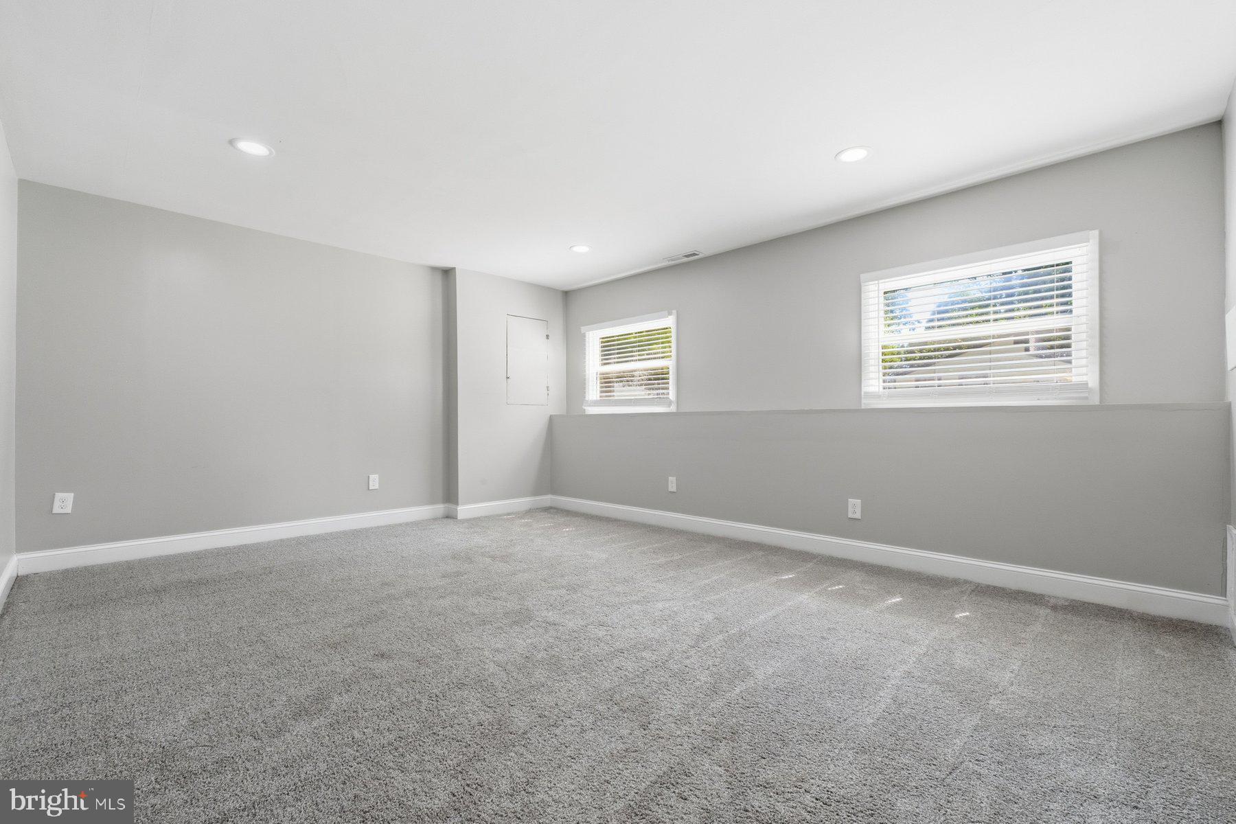 THE WOODLANDS - Residential