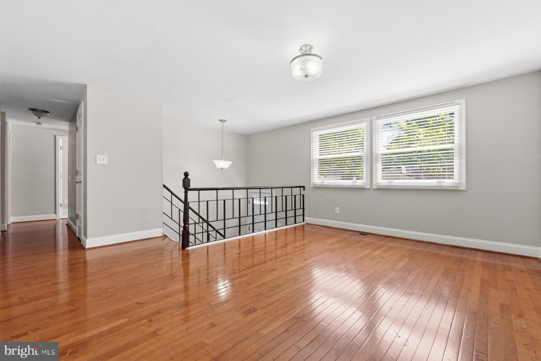 THE WOODLANDS - Residential