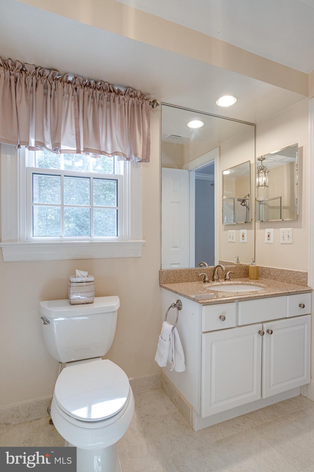 WALNUT ACRES - Residential