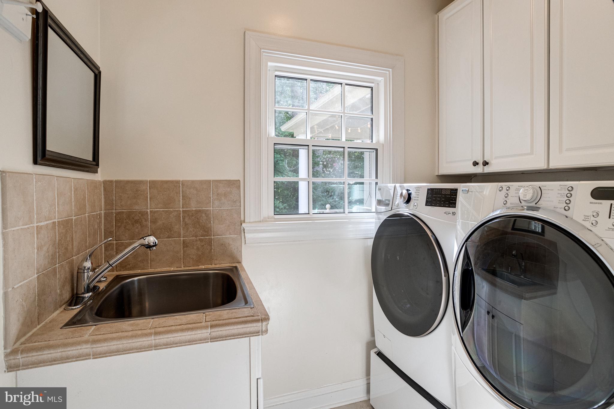 WALNUT ACRES - Residential
