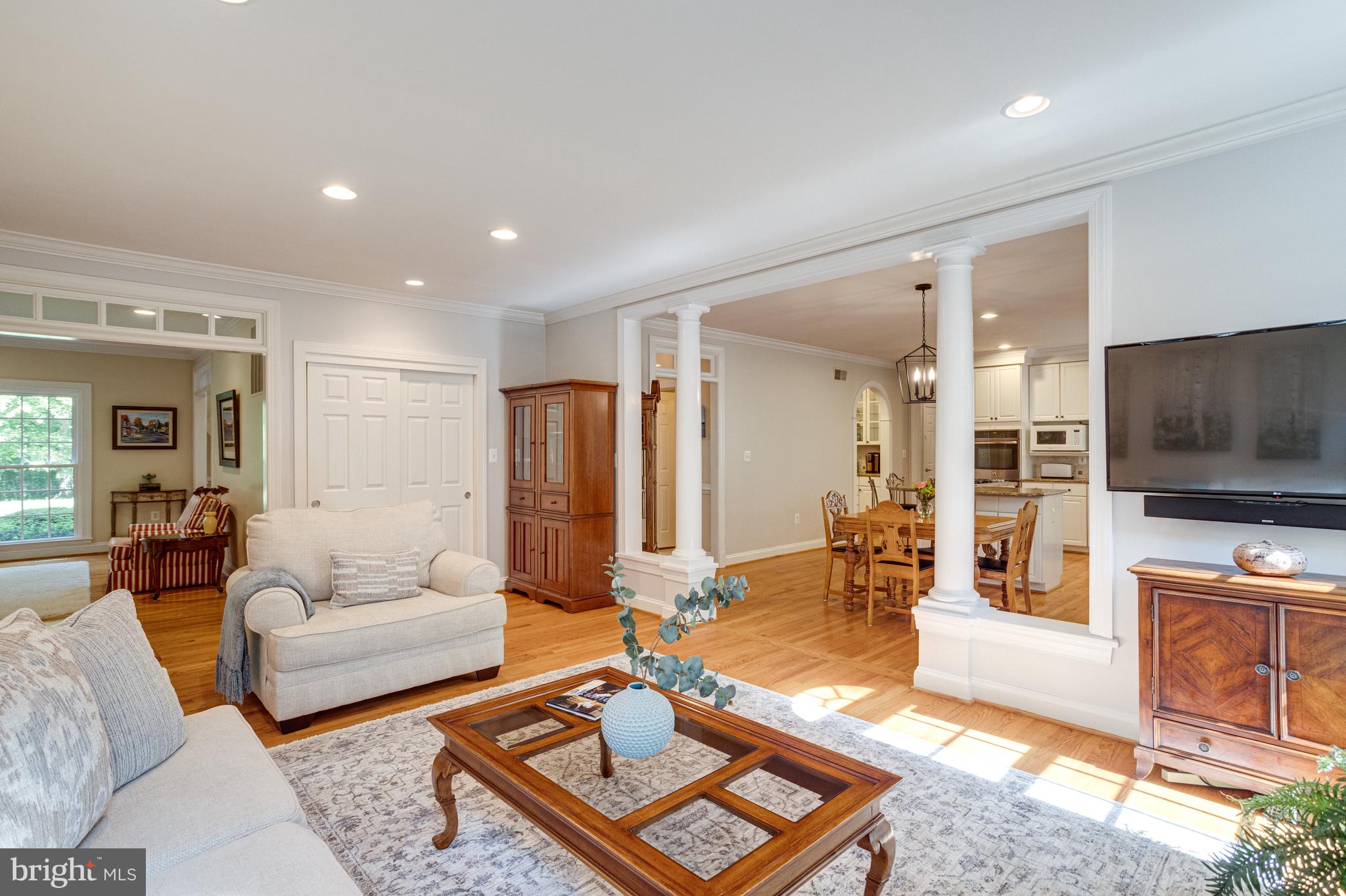 WALNUT ACRES - Residential