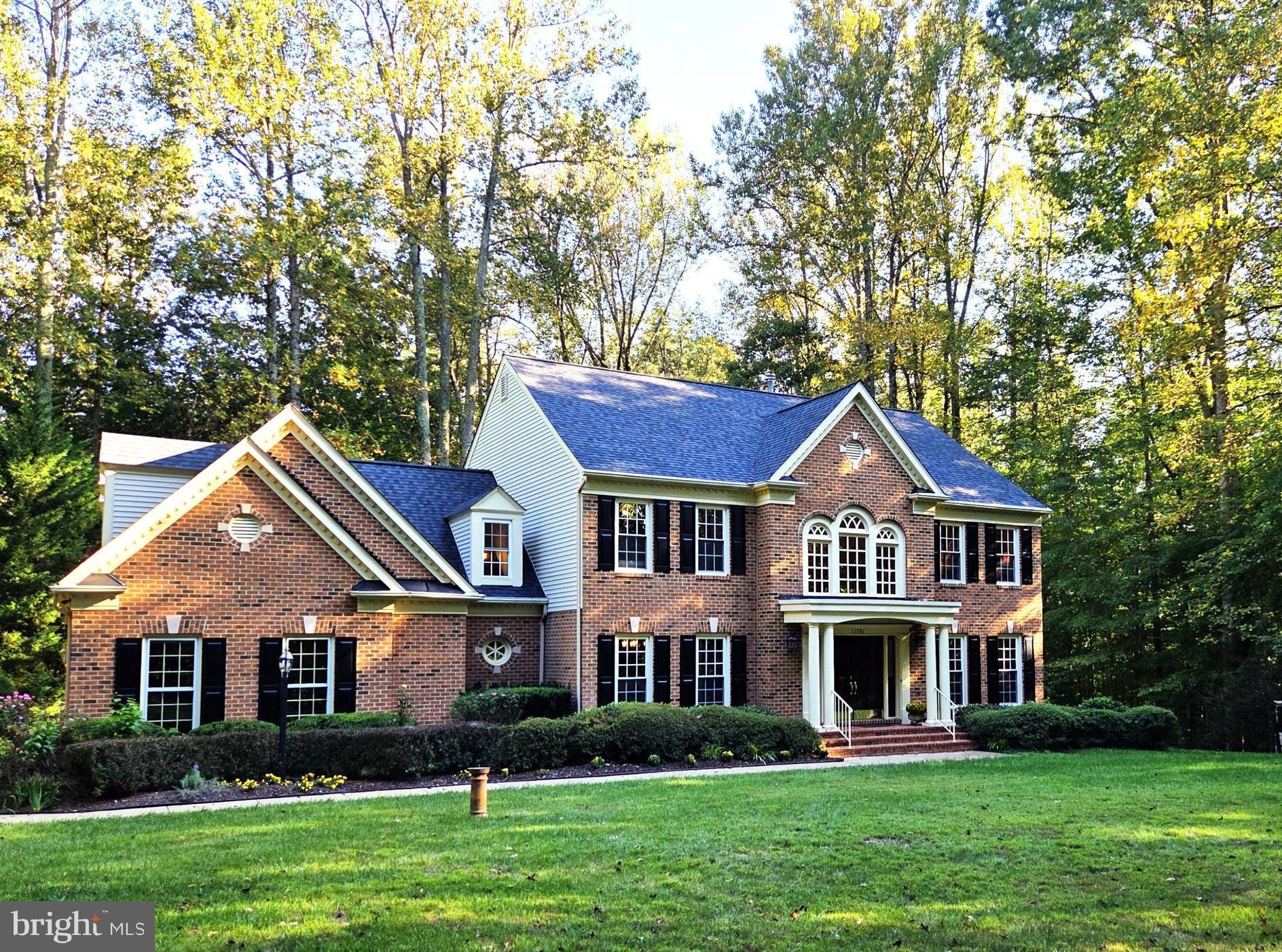 WALNUT ACRES - Residential