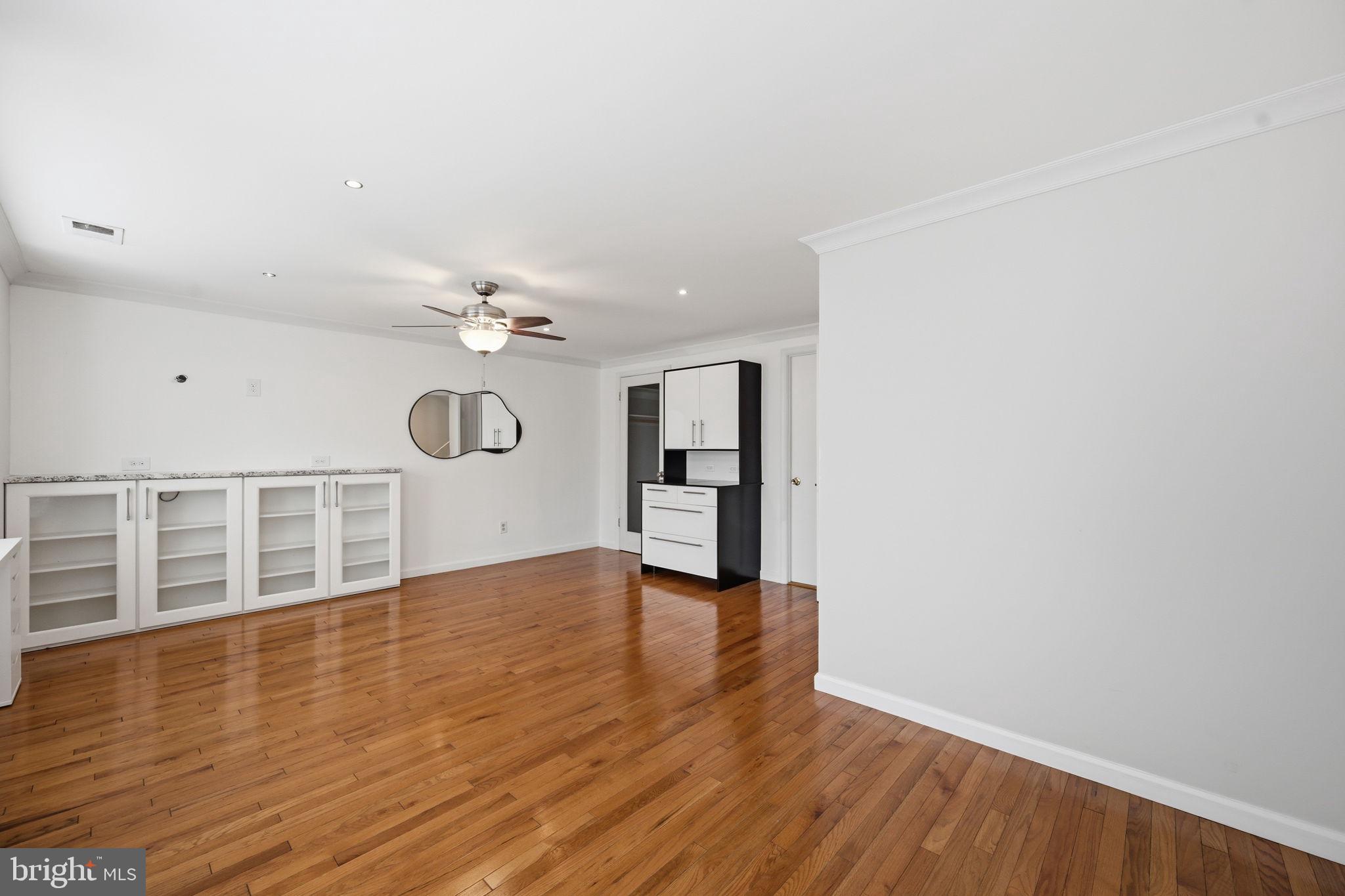 THOMAS CHOICE WEST - Residential