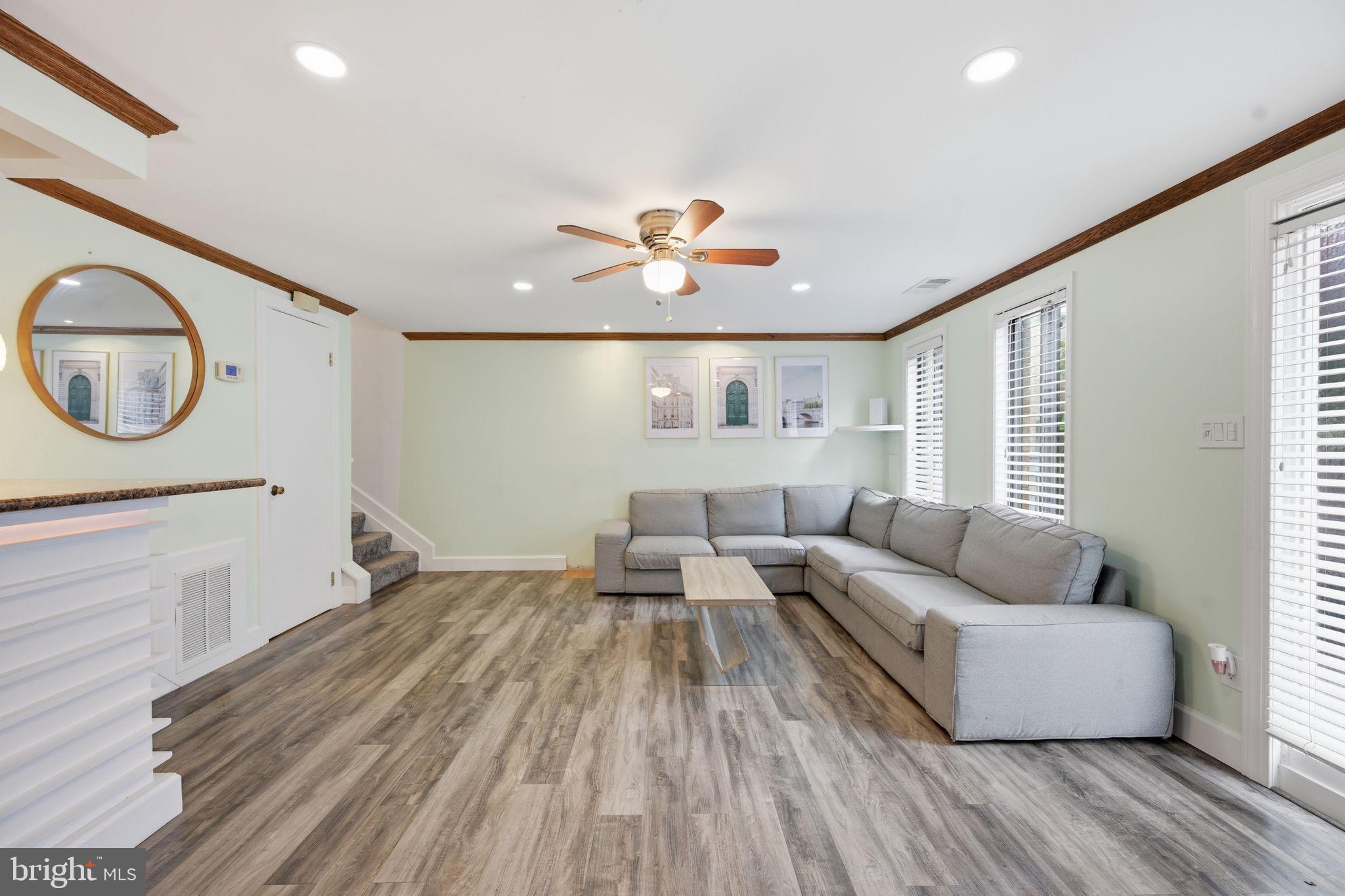 THOMAS CHOICE WEST - Residential