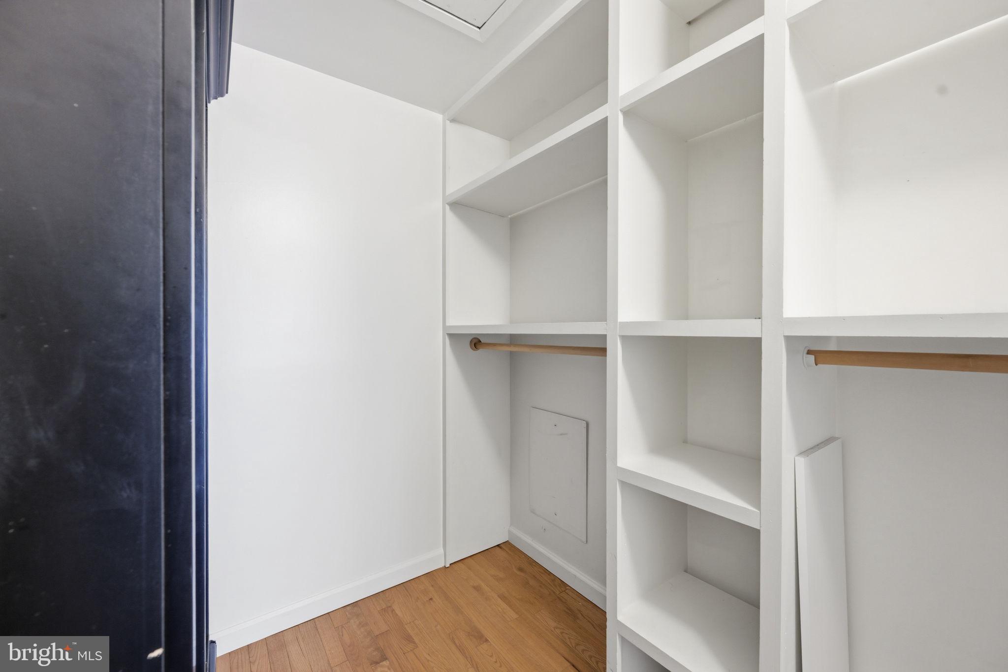 THOMAS CHOICE WEST - Residential