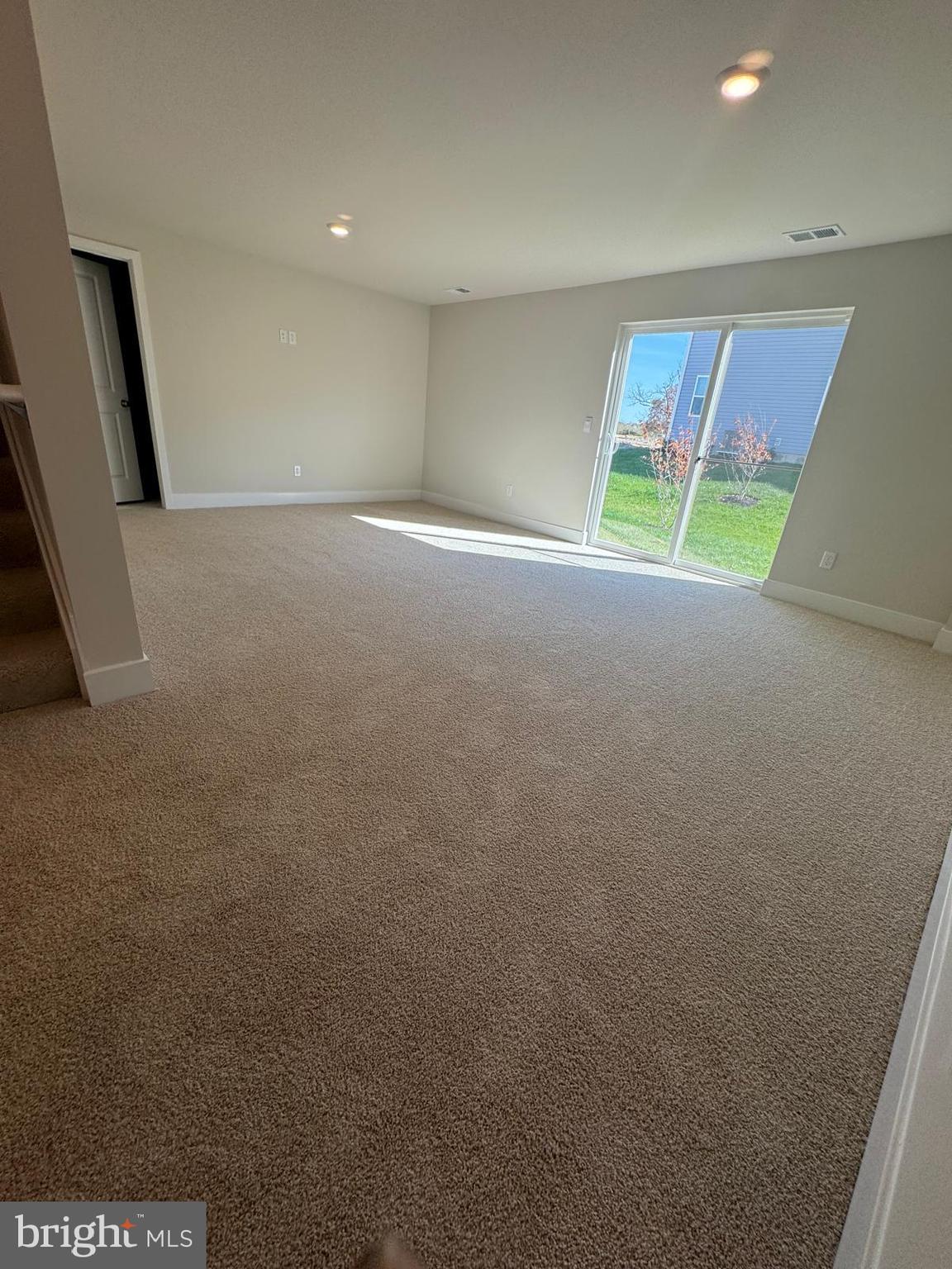 VALLEY VIEW - Residential Lease