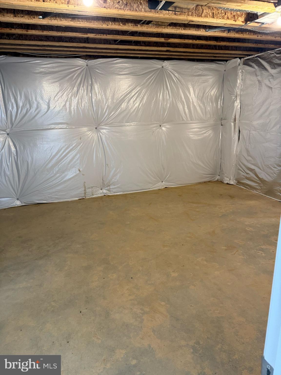VALLEY VIEW - Residential Lease