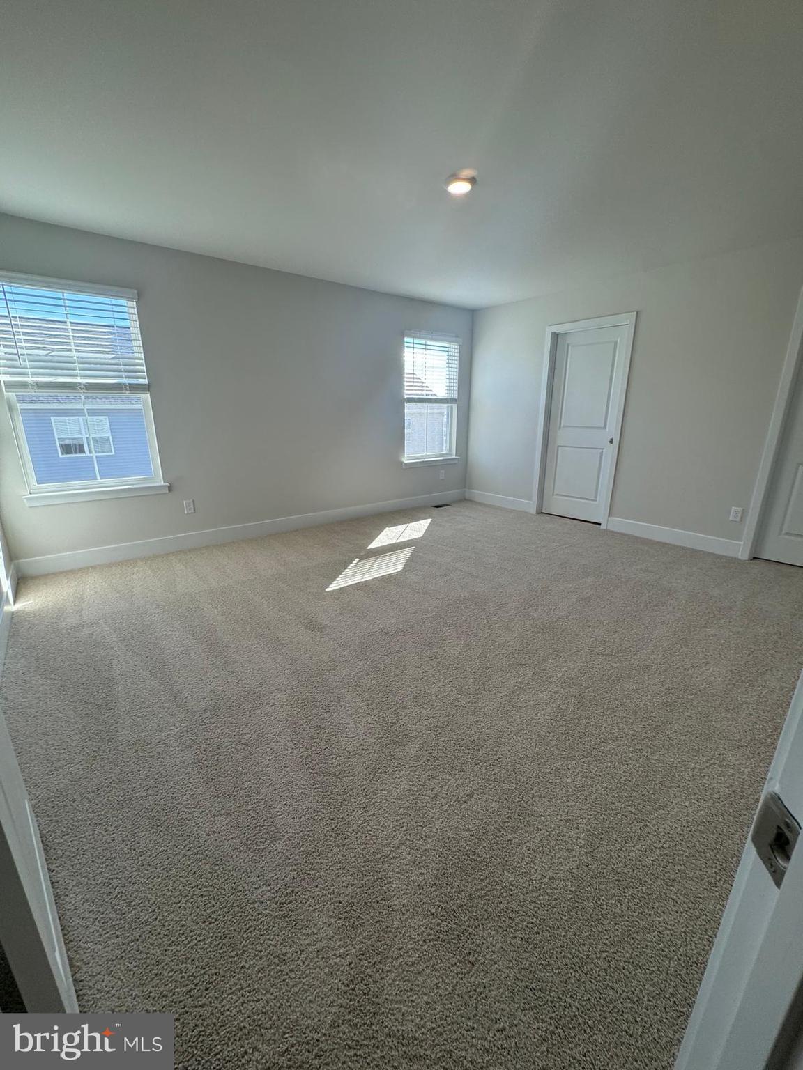 VALLEY VIEW - Residential Lease