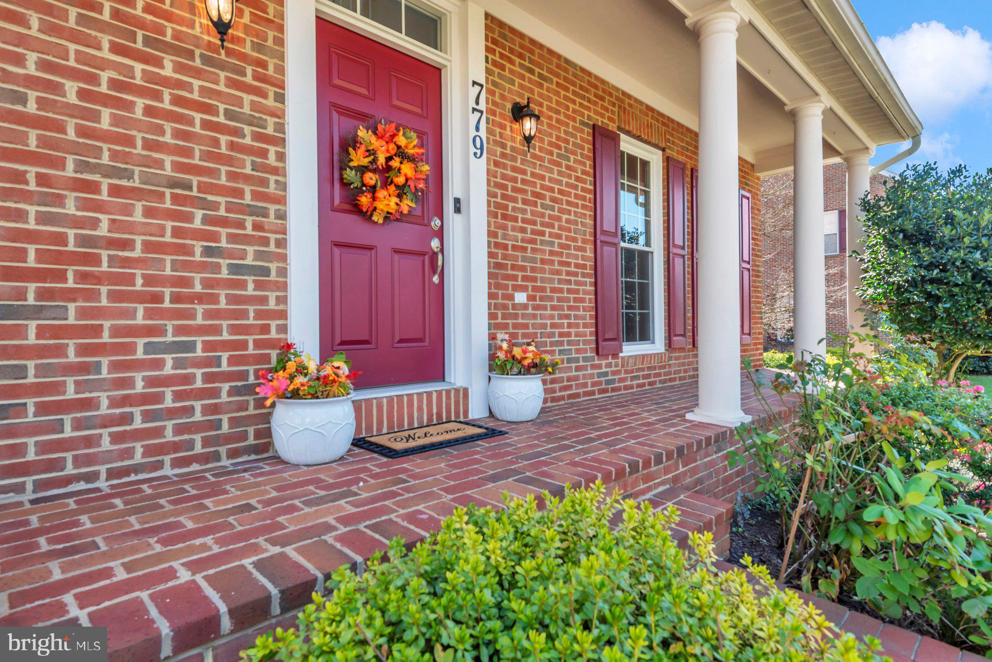 QUINCE ORCHARD PARK - Residential