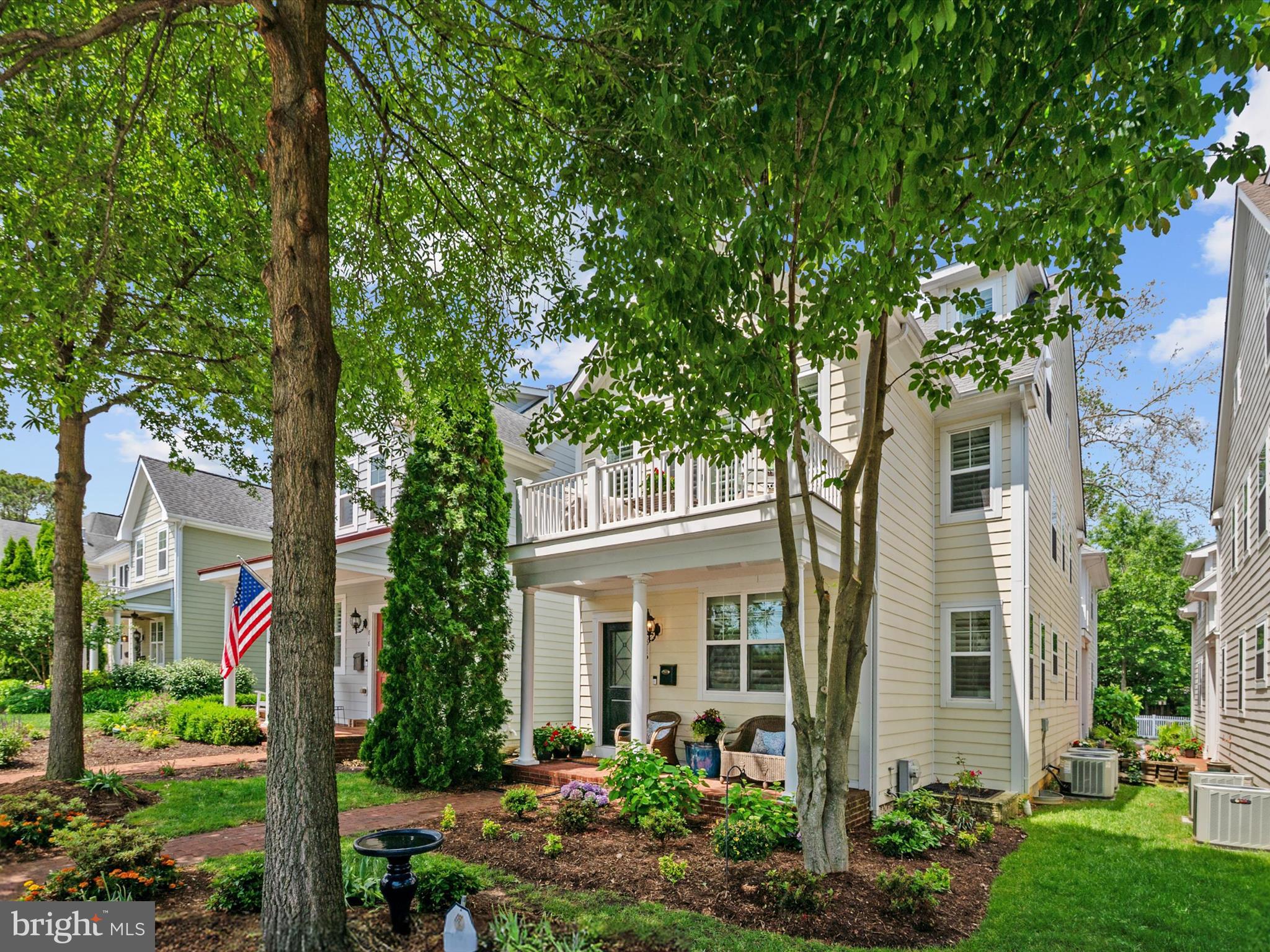 EASTPORT - Residential
