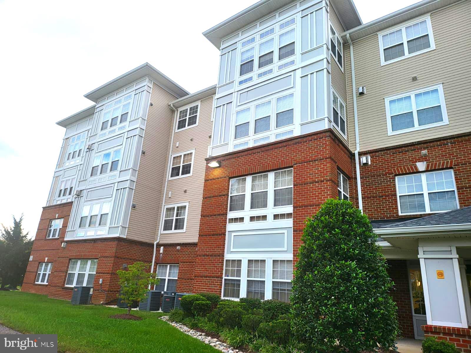 Welcome Home. BACK ON THE MARKET...... Financing fell through....
  This penthouse high ceiling Condo is waiting for its new homeowner(s). This 2-bedroom 2 bath condo has two spacious bedrooms that offer a warm and welcoming feel. The bedrooms provide a walk-in closet. The bathrooms are spacious which allows extra space for storage and creativity. This home provides wide doorways to accommodate medical equipment if necessary. The living and dining room combo has a fireplace to use on a cold day with a hot cup of tea. If you have a green thumb your plants will love the solarium. This space has beautiful windows that contributes sunlight and allows you a peaceful scenic view or enjoy the beautiful light that shines through. With this penthouse suite it extends privacy as you overlook the view. The community has an indoor and outdoor pool alongside a rec rooms, beauty salon, library, activities and much more. This beauty is located near a shopping with a Wegmans, Norstrom's Rack, 495 beltway and Kaiser Permanente. Don't miss out this Luxury Condo won't last long. (Special Assessment fees have been paid by the owner) Back on Market!  Financing Fell through....