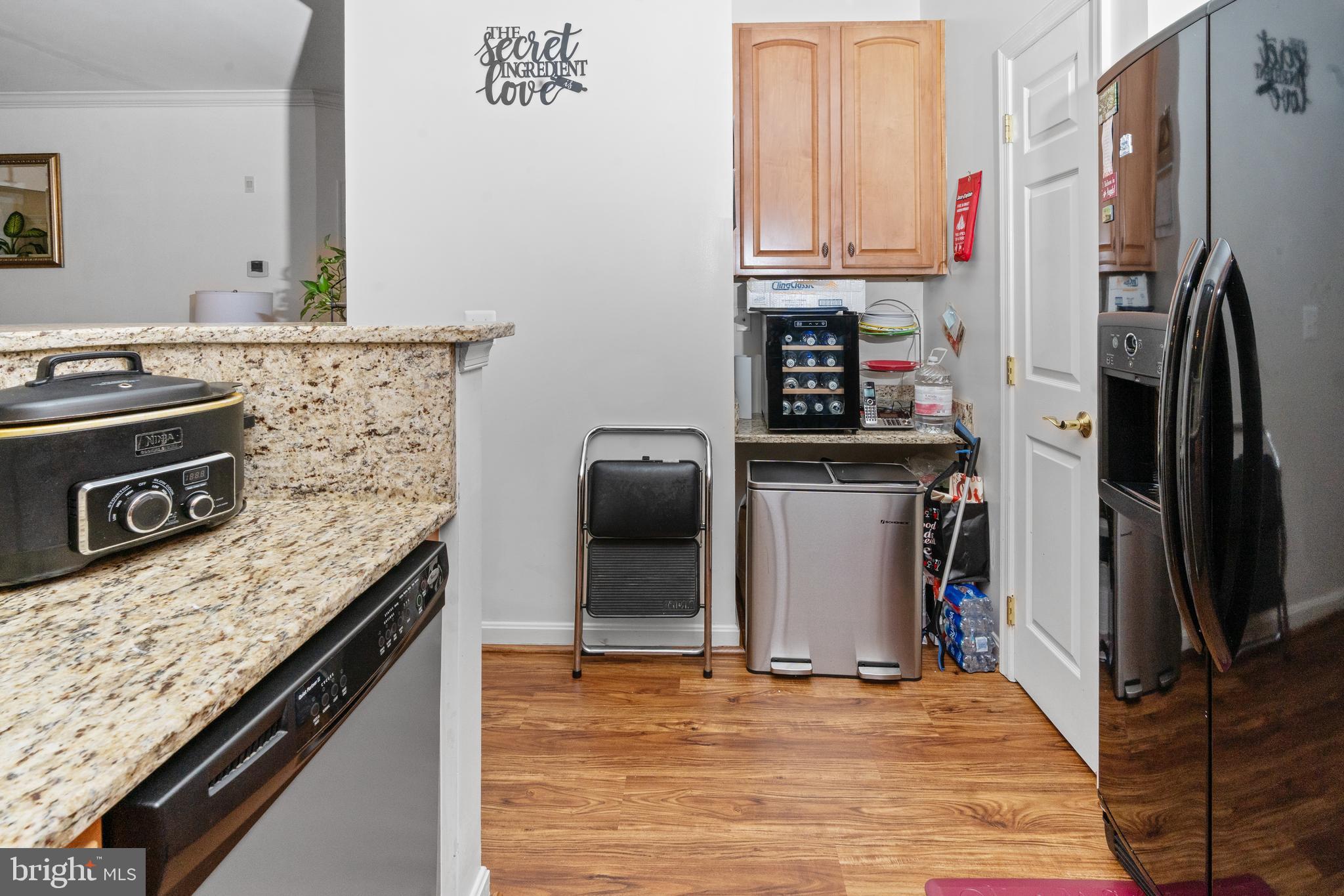 CAMERON GROVE - Residential