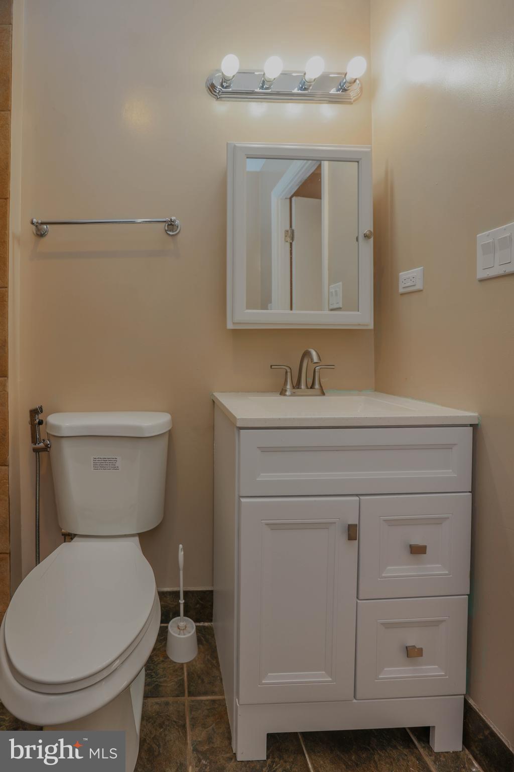 VILLAGE OF HICKORY RIDGE - Residential