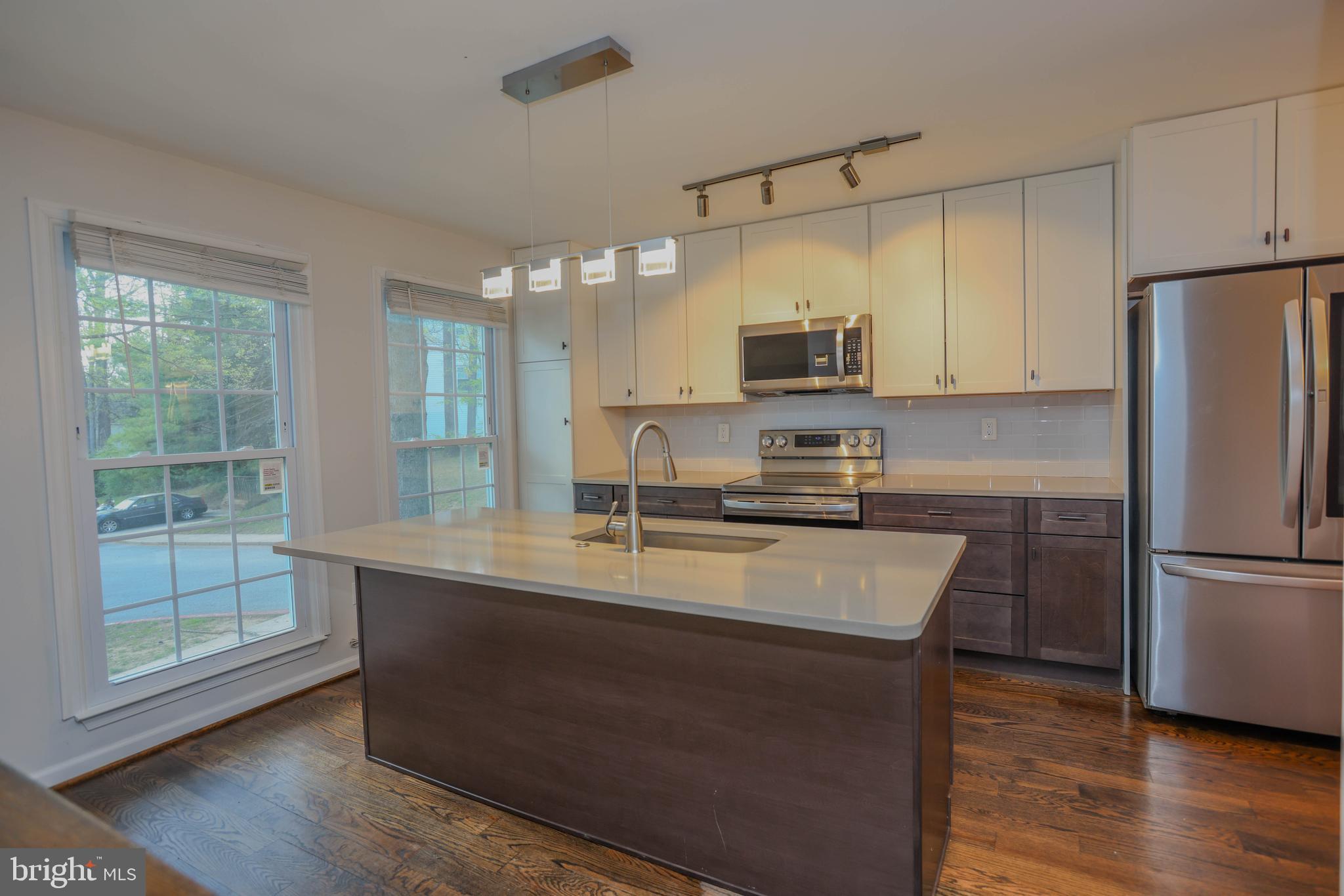 VILLAGE OF HICKORY RIDGE - Residential