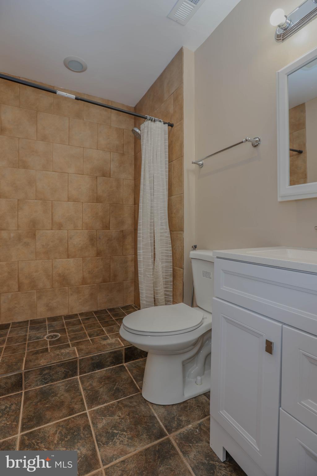 VILLAGE OF HICKORY RIDGE - Residential