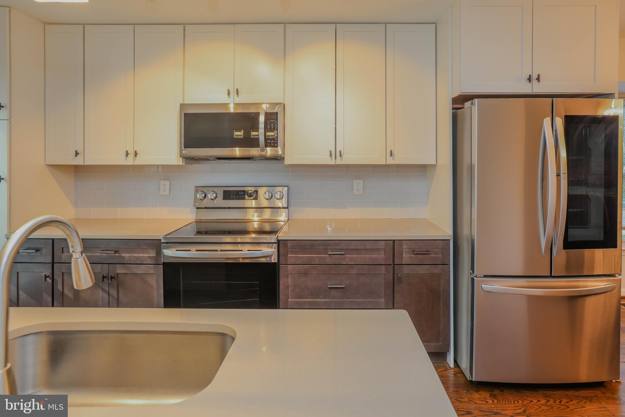 VILLAGE OF HICKORY RIDGE - Residential