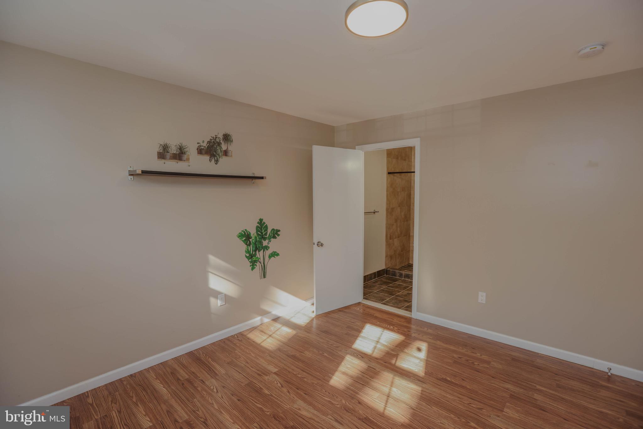 VILLAGE OF HICKORY RIDGE - Residential