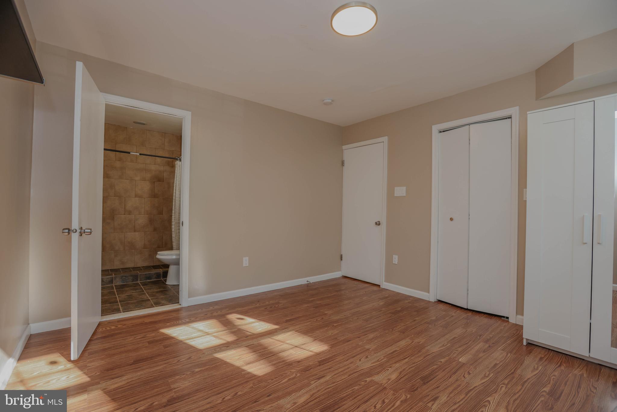 VILLAGE OF HICKORY RIDGE - Residential
