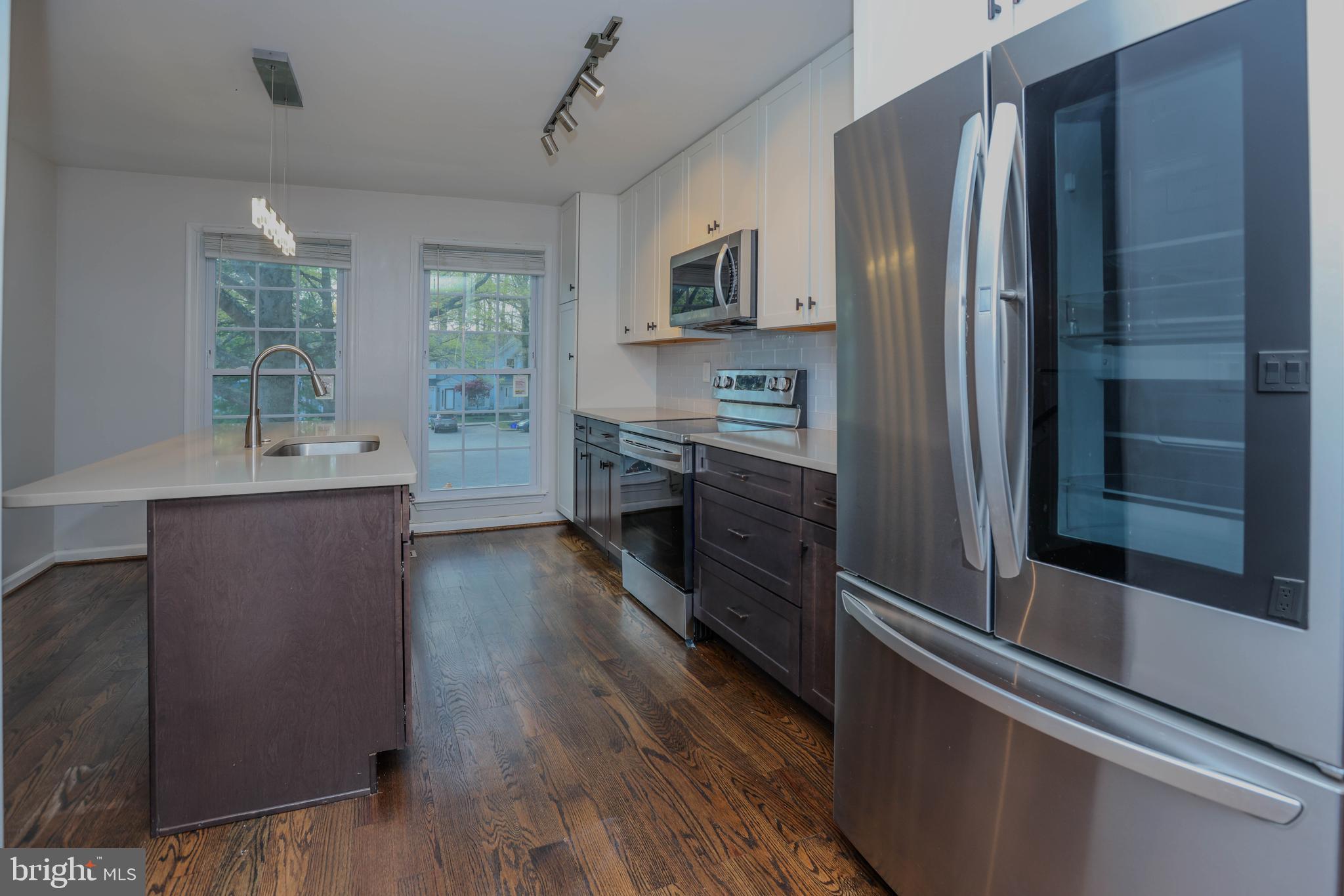 VILLAGE OF HICKORY RIDGE - Residential