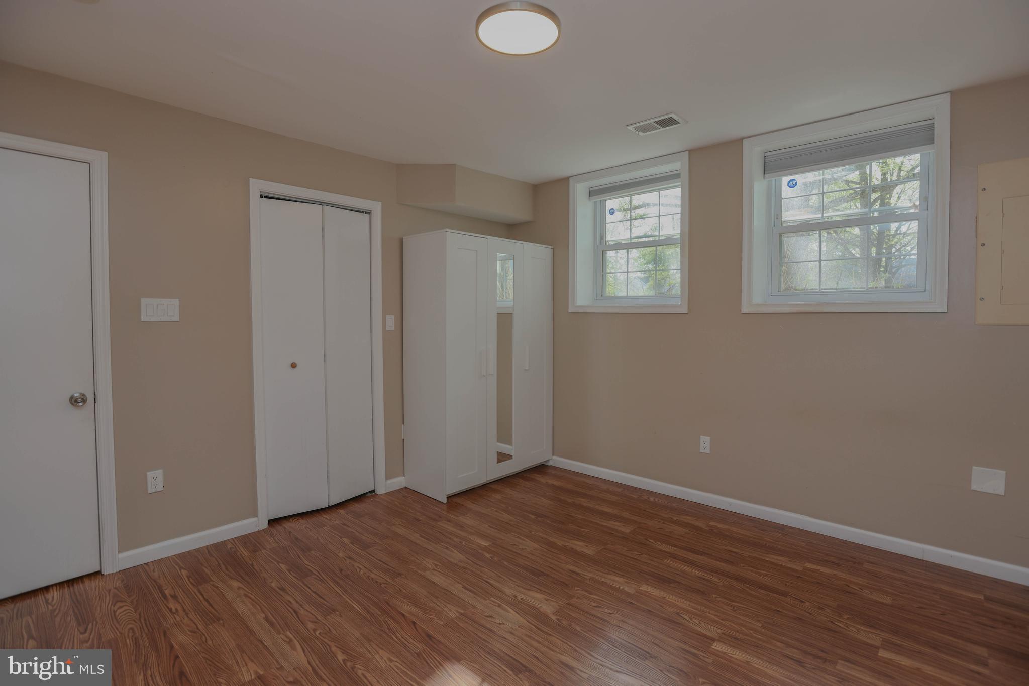 VILLAGE OF HICKORY RIDGE - Residential