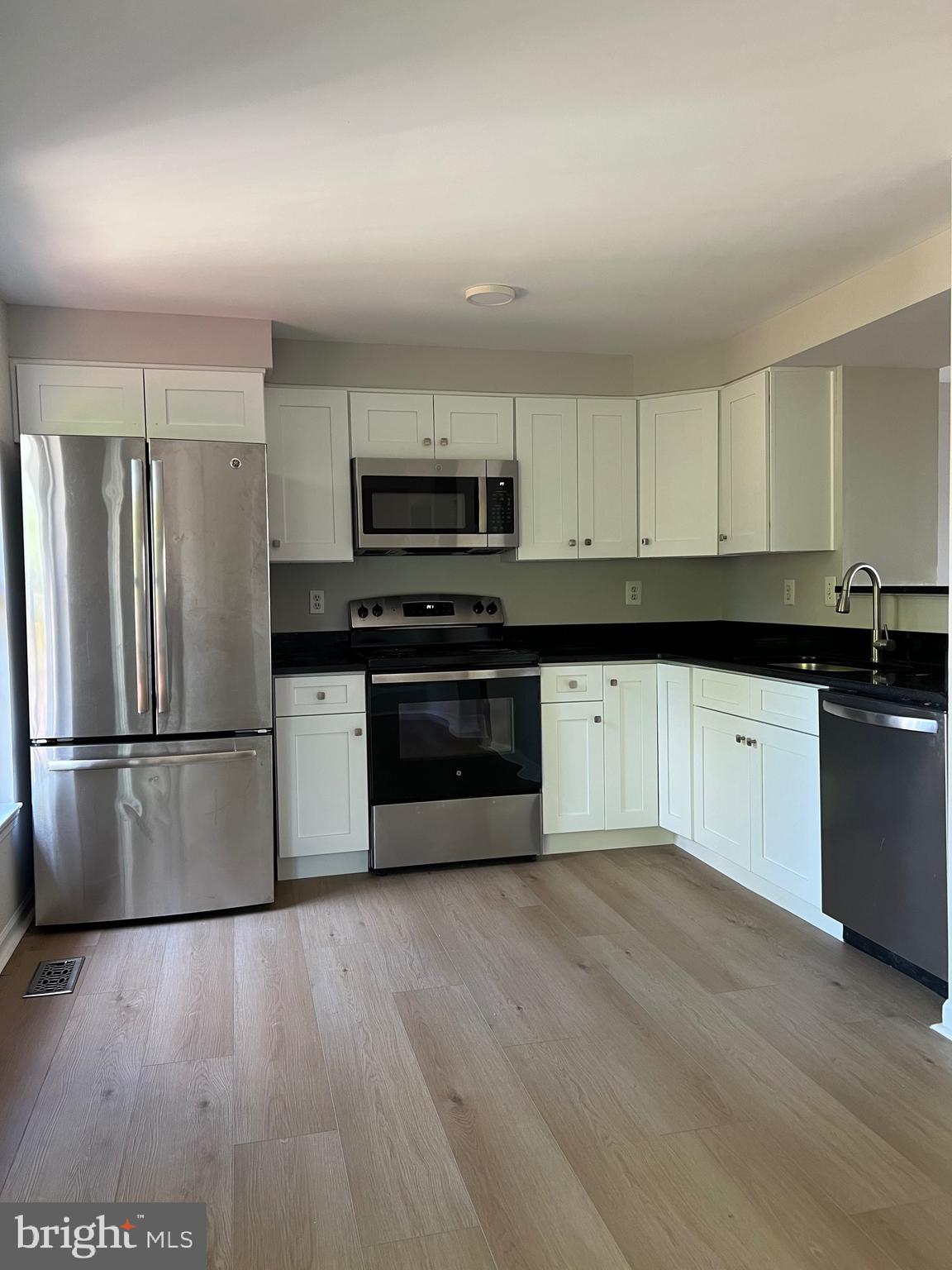 PRINCETON WOODS - Residential