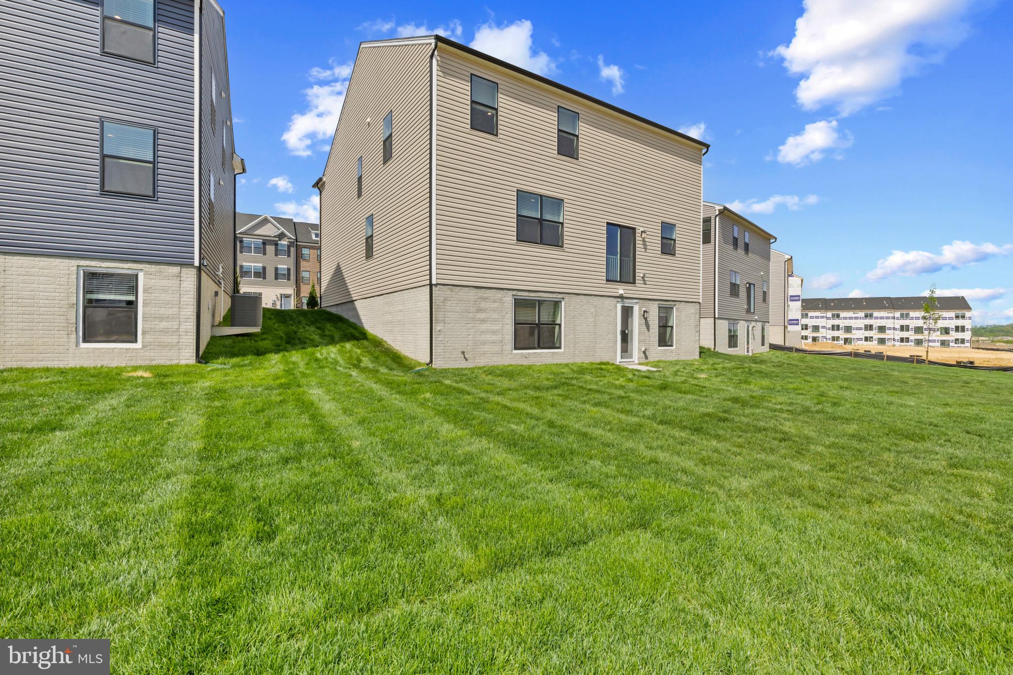 WATERMARK AT WESTPHALIA TOWN CENTER - Residential