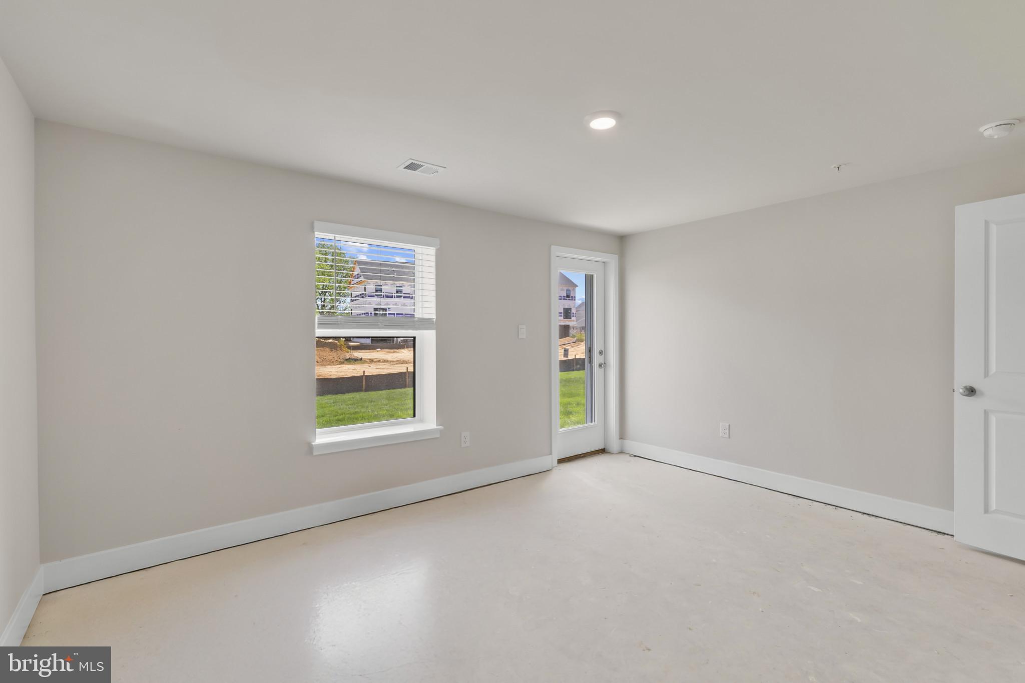 WATERMARK AT WESTPHALIA TOWN CENTER - Residential