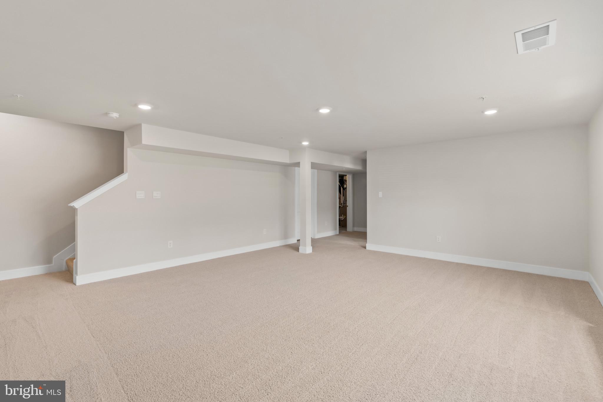 WATERMARK AT WESTPHALIA TOWN CENTER - Residential