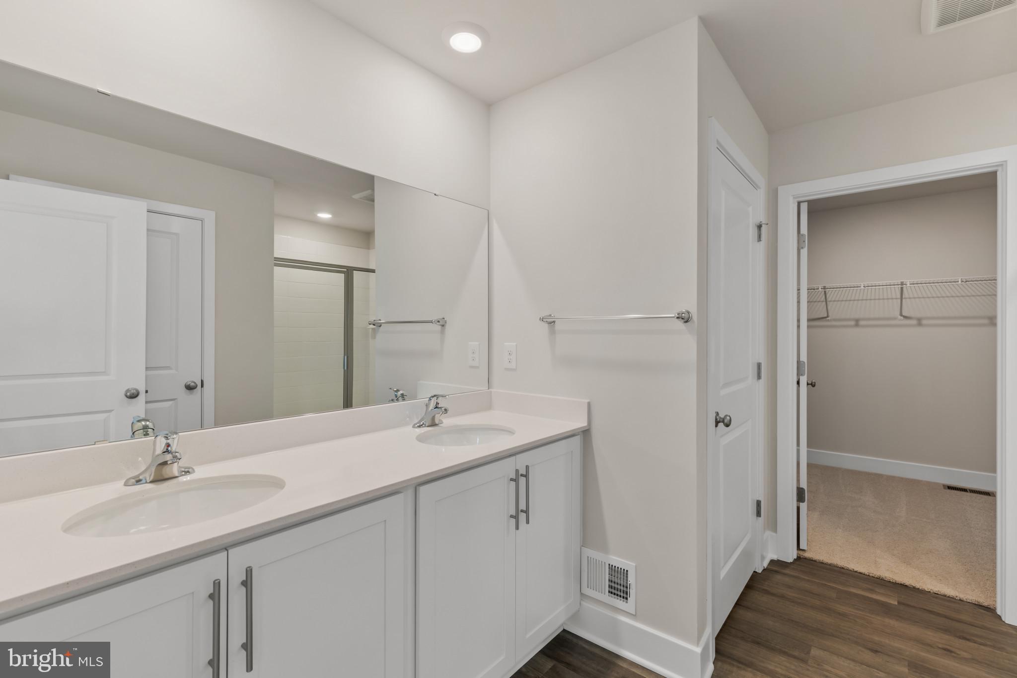 WATERMARK AT WESTPHALIA TOWN CENTER - Residential