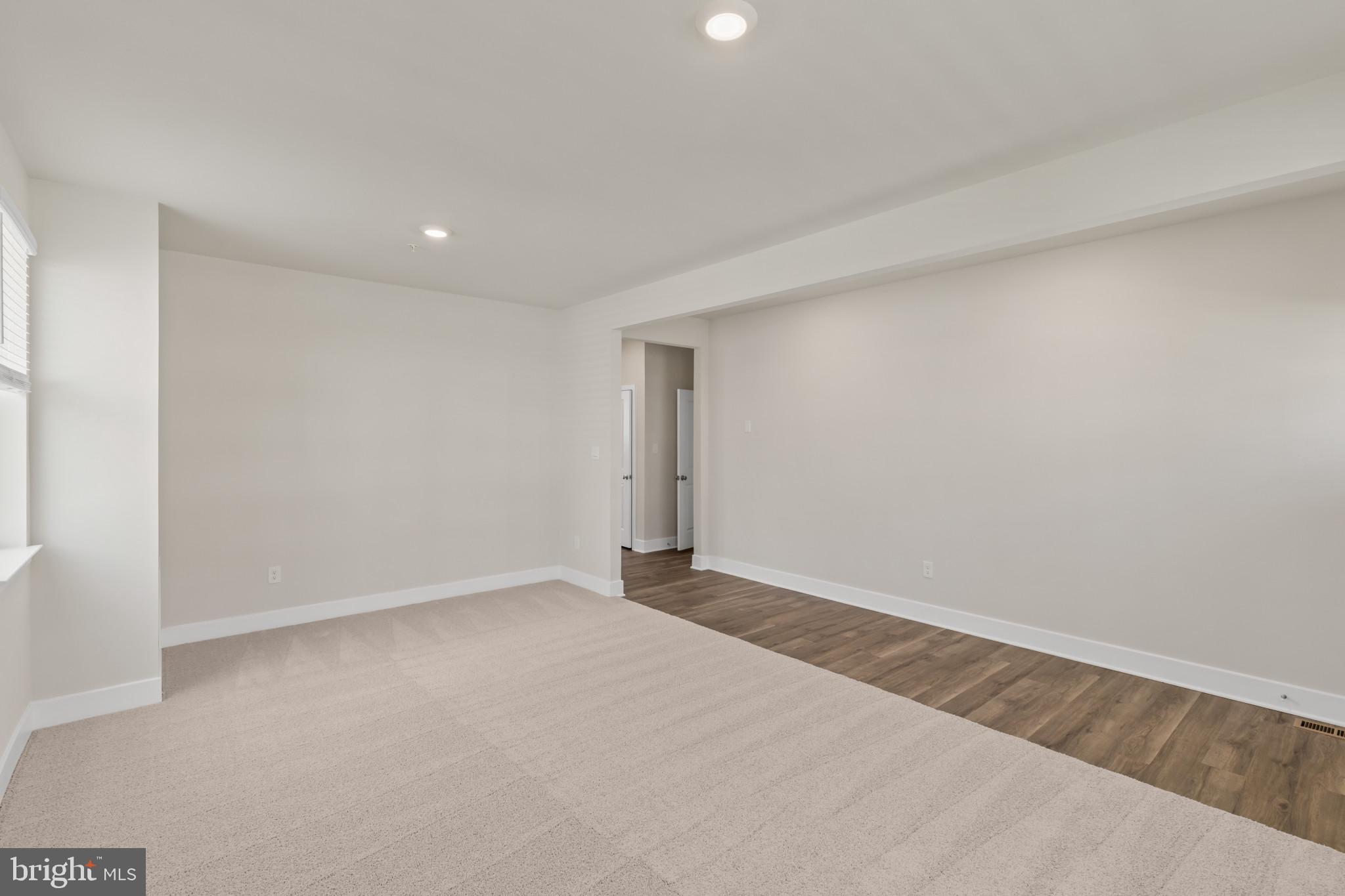 WATERMARK AT WESTPHALIA TOWN CENTER - Residential