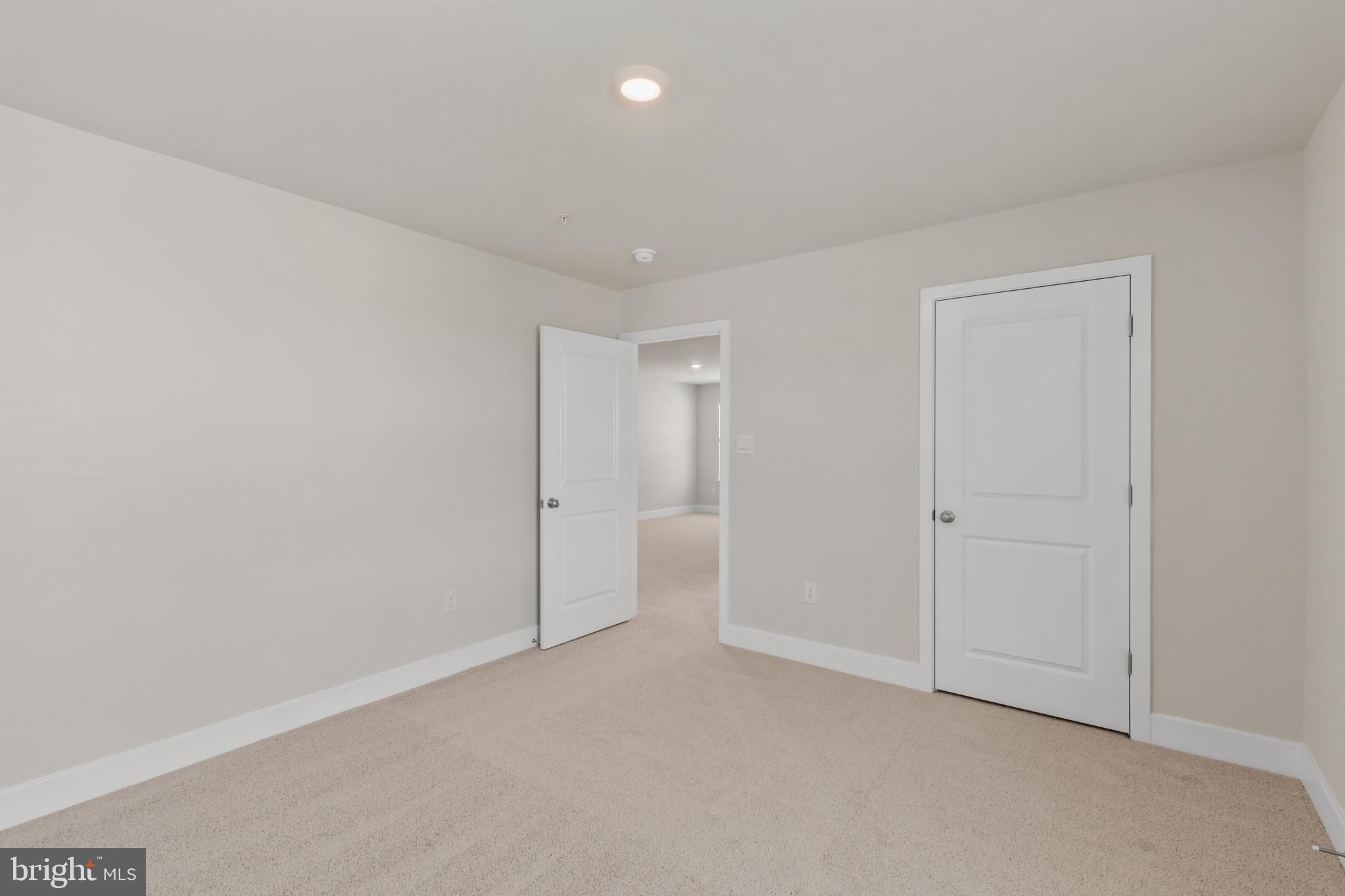 WATERMARK AT WESTPHALIA TOWN CENTER - Residential