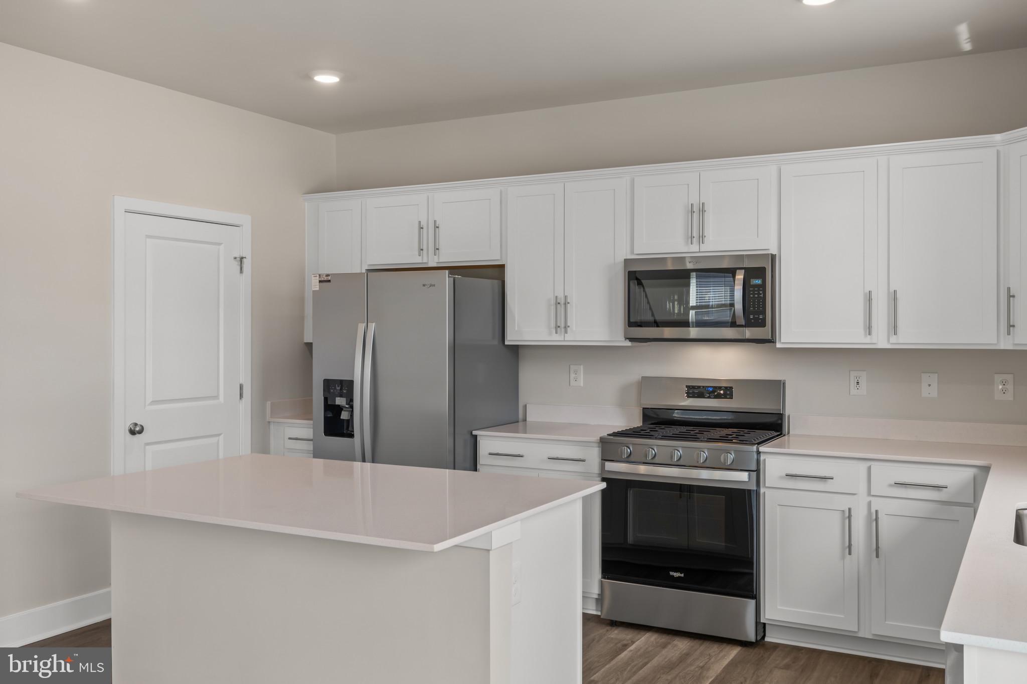 WATERMARK AT WESTPHALIA TOWN CENTER - Residential