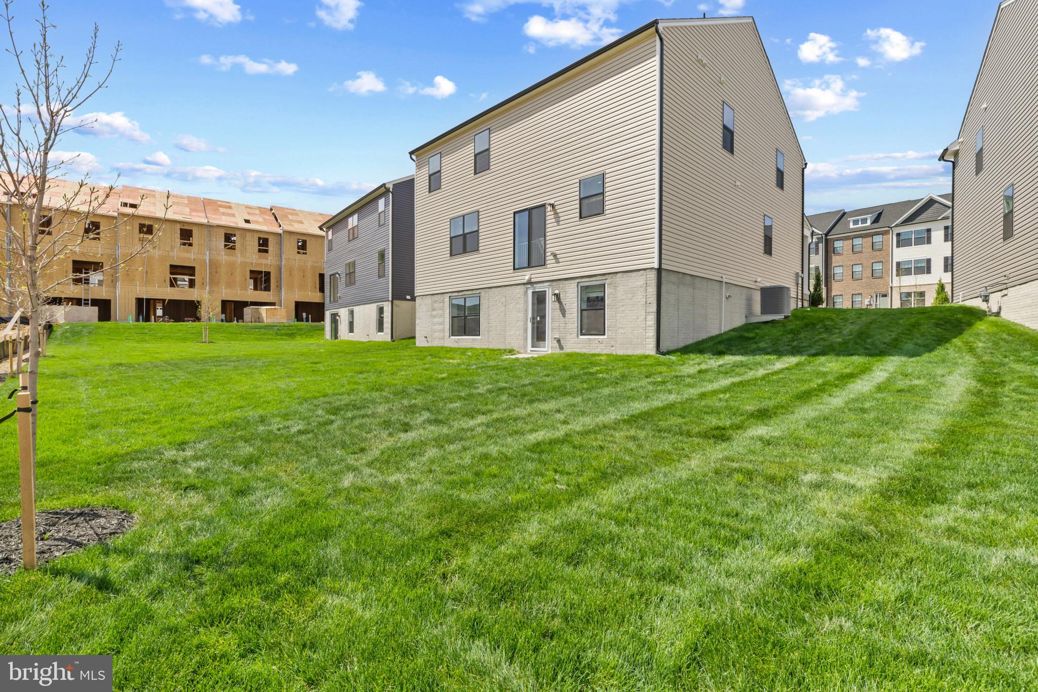WATERMARK AT WESTPHALIA TOWN CENTER - Residential