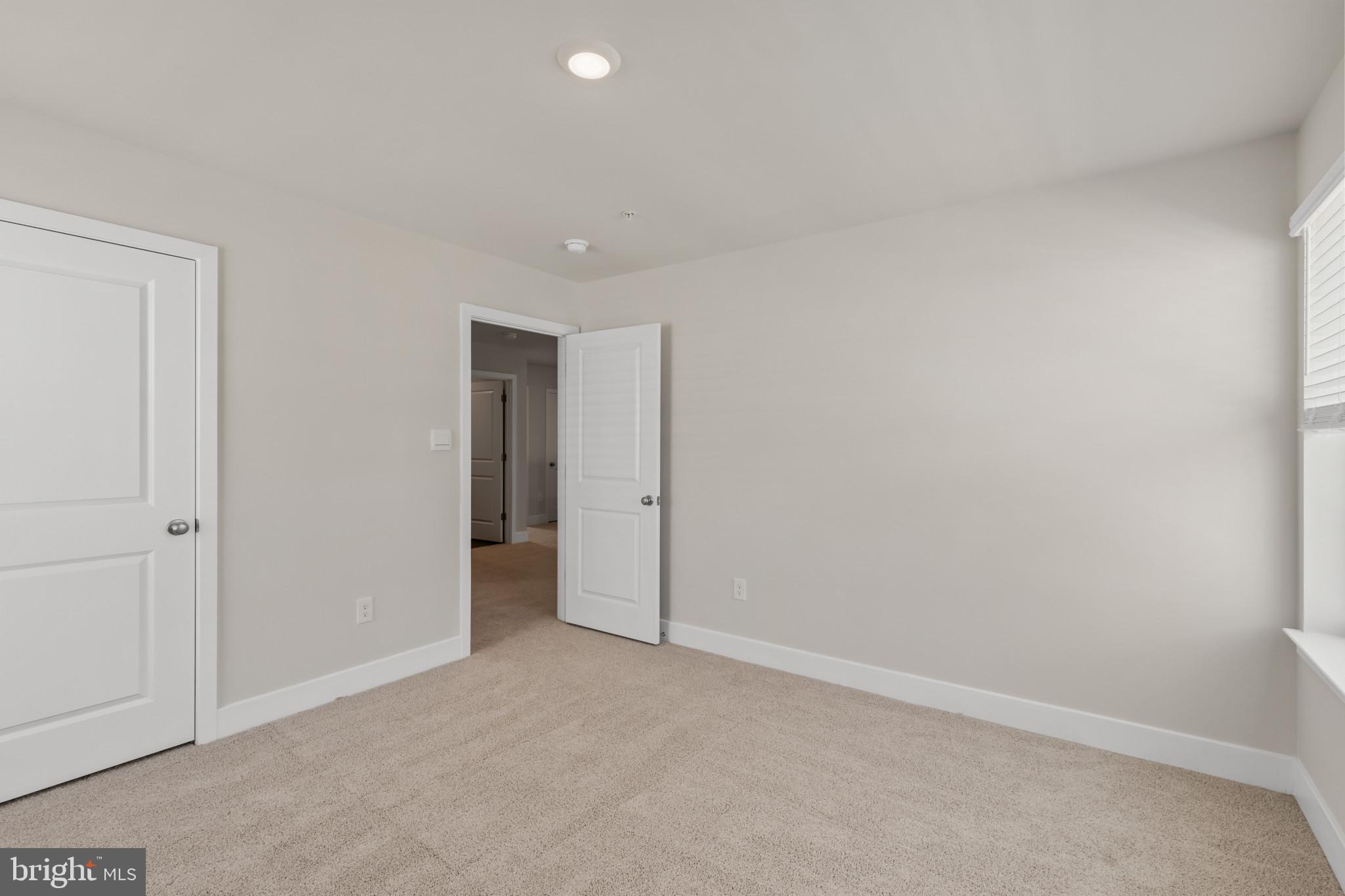 WATERMARK AT WESTPHALIA TOWN CENTER - Residential