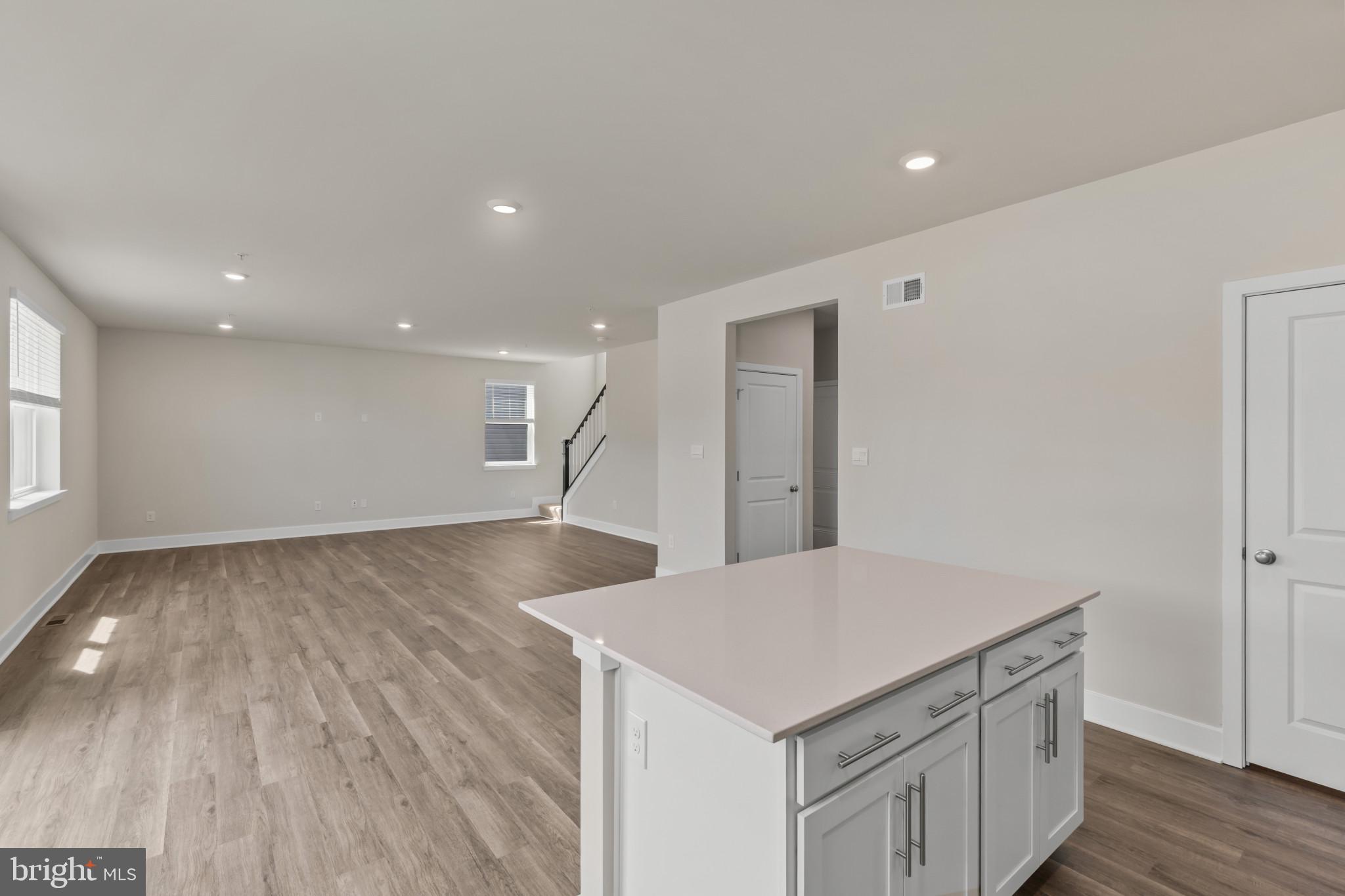 WATERMARK AT WESTPHALIA TOWN CENTER - Residential