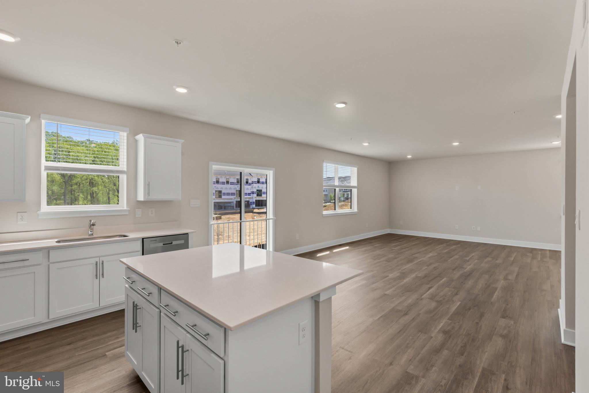 WATERMARK AT WESTPHALIA TOWN CENTER - Residential
