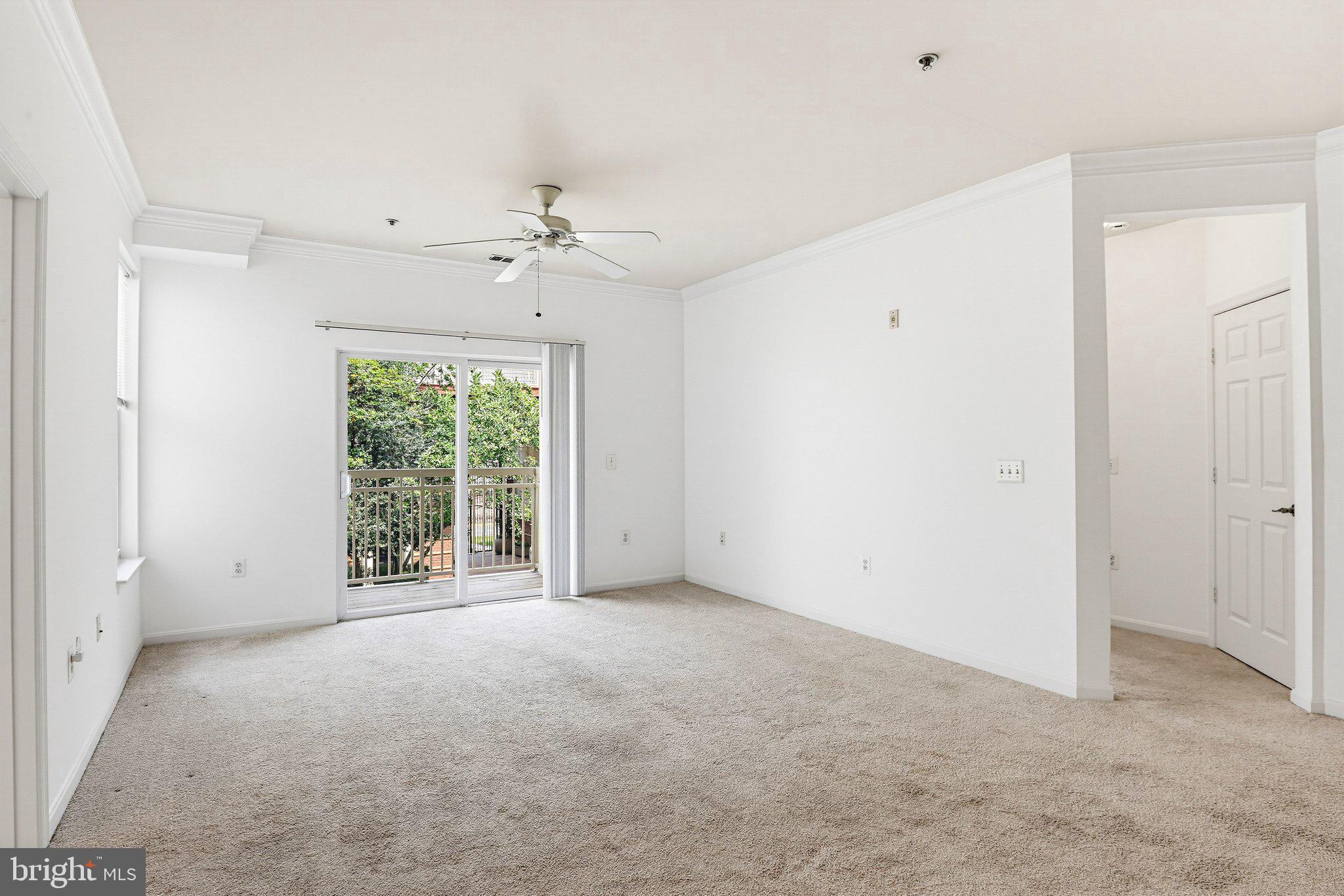 MARQUIS AT VIENNA STATION - Residential